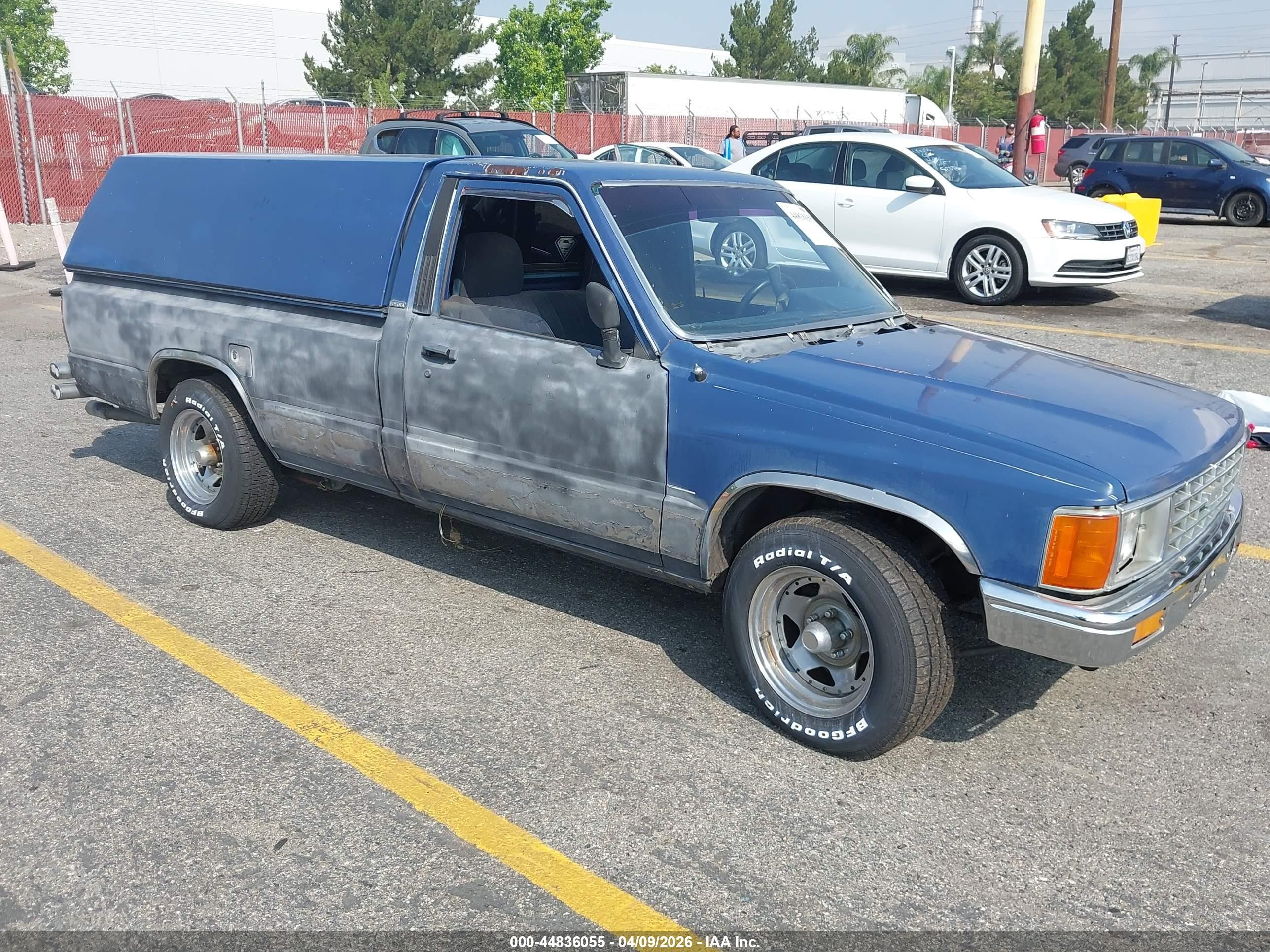 1986 Toyota Pickup Deluxe, VIN JT4RN55R8G0210398 — Electrical