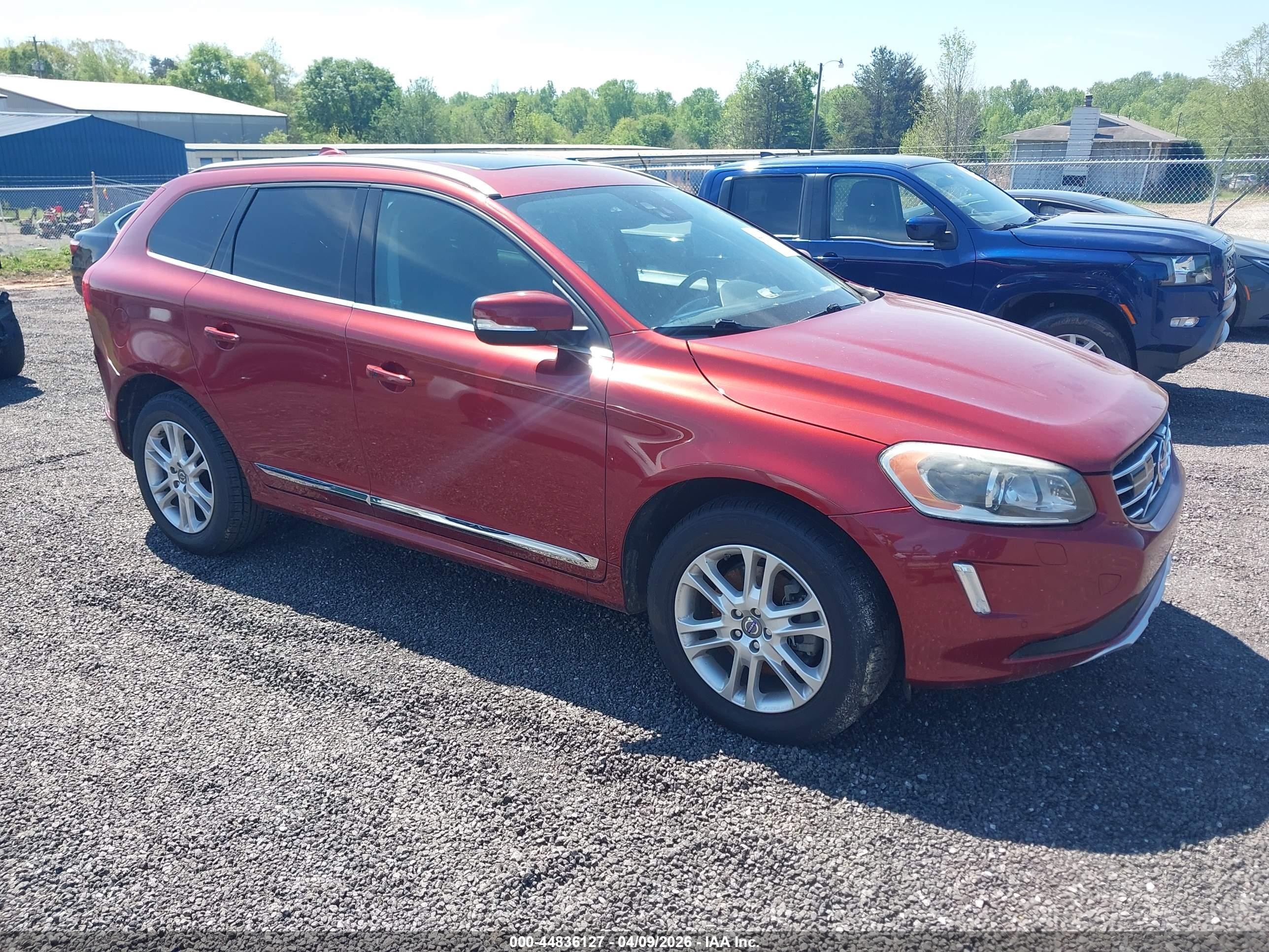 2015 Volvo XC60 T5 Drive-E Platinum, VIN YV440MDM3F2645550 — Mechanical