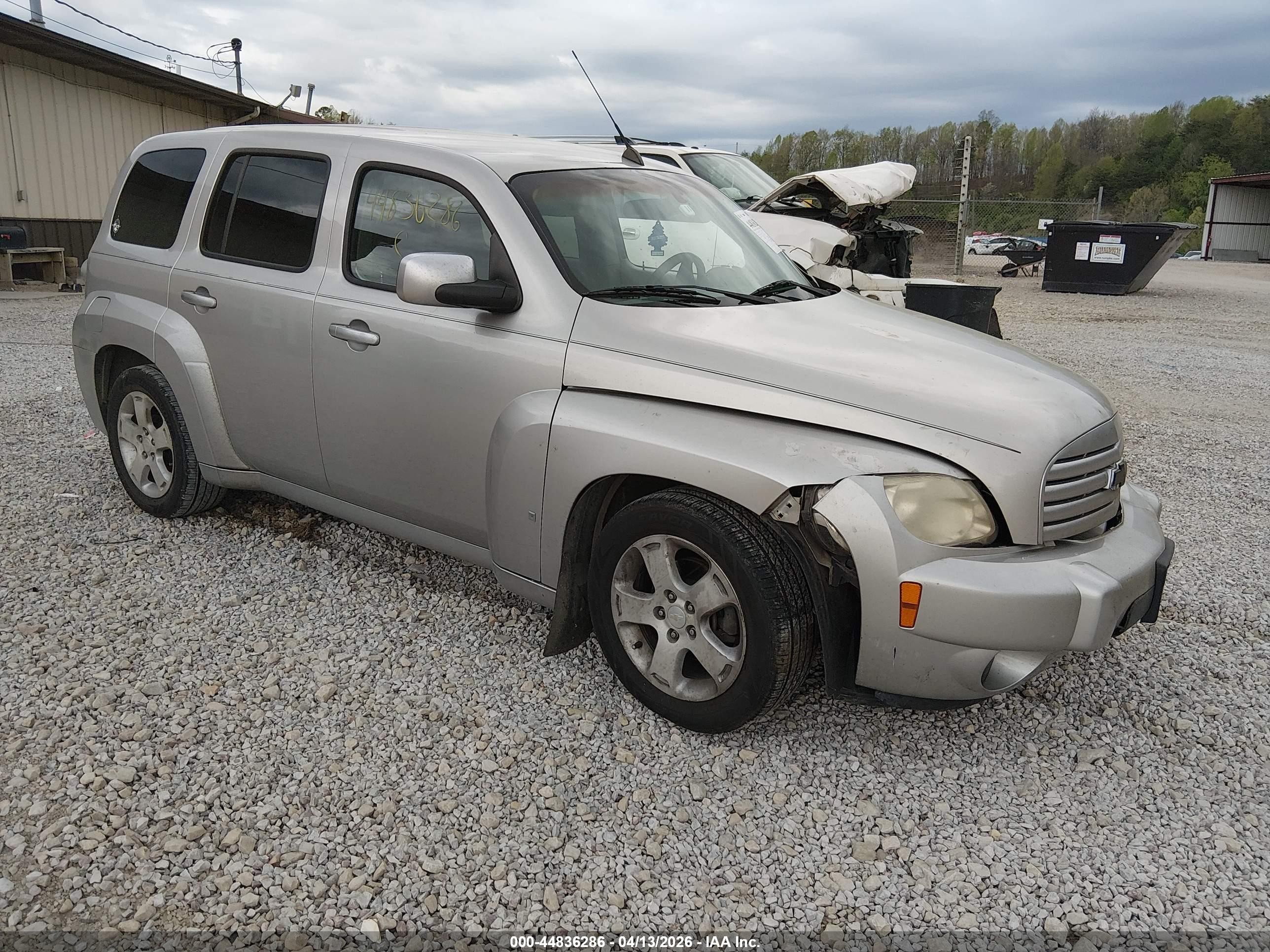 2007 Chevrolet HHR LT, VIN 3GNDA23D27S535706 — Перед
