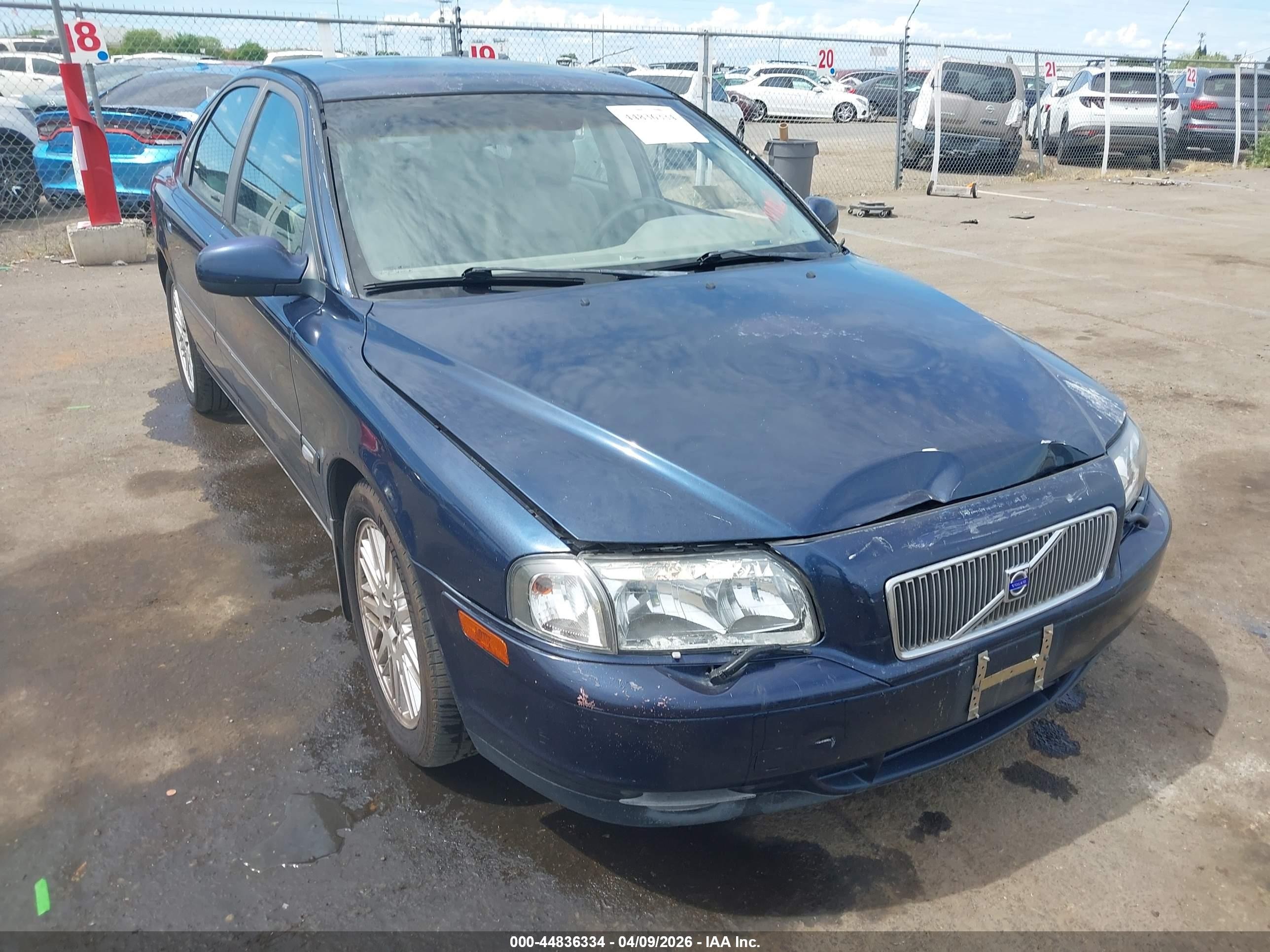 2003 Volvo S80 2.9L, VIN YV1TS92D131304149 — Перед