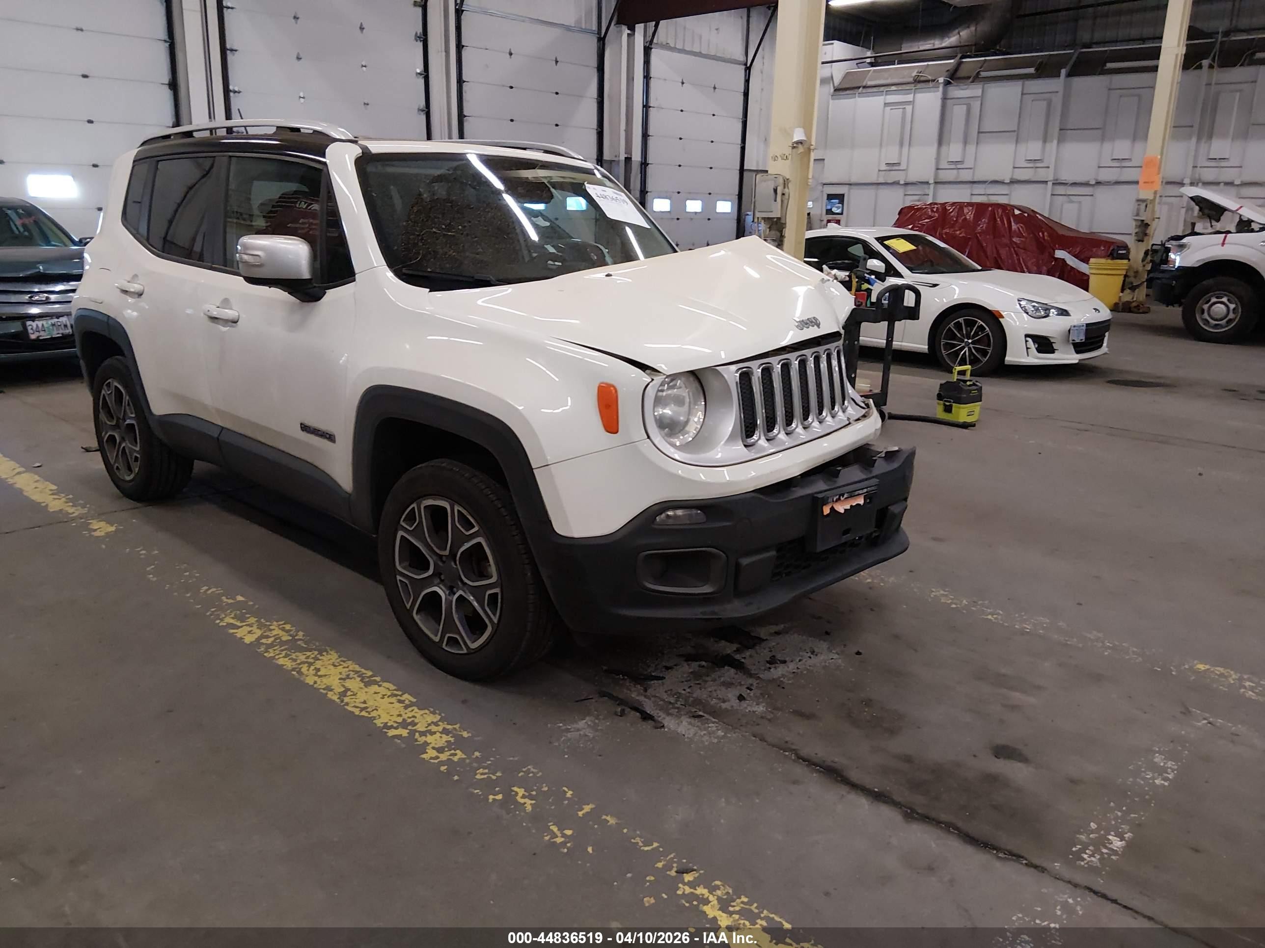 2017 Jeep Renegade Limited, VIN ZACCJBDB1HPE69363 — Front end