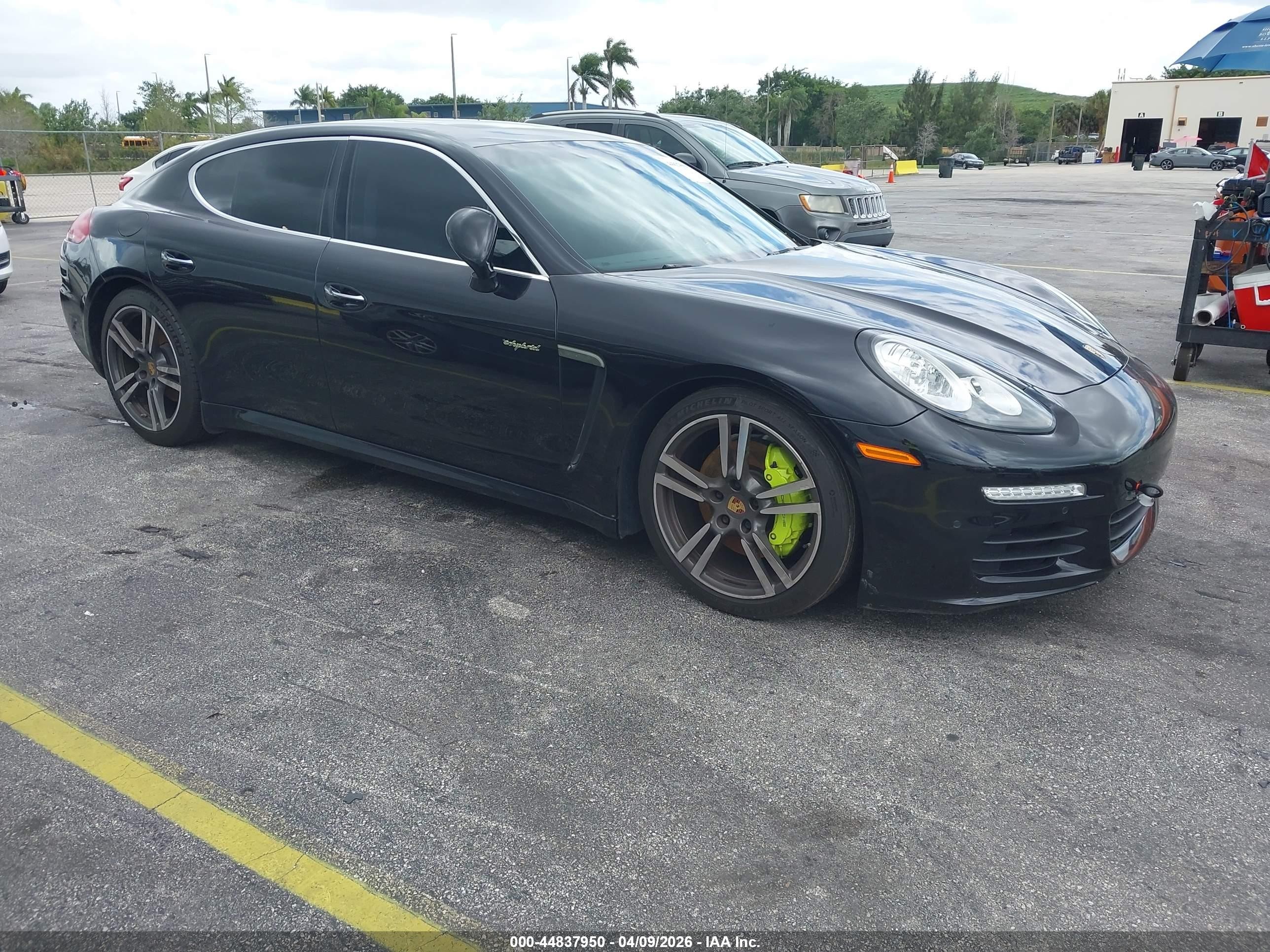 2016 Porsche Panamera S E-Hybrid, VIN WP0AD2A70GL041267 — Electrical