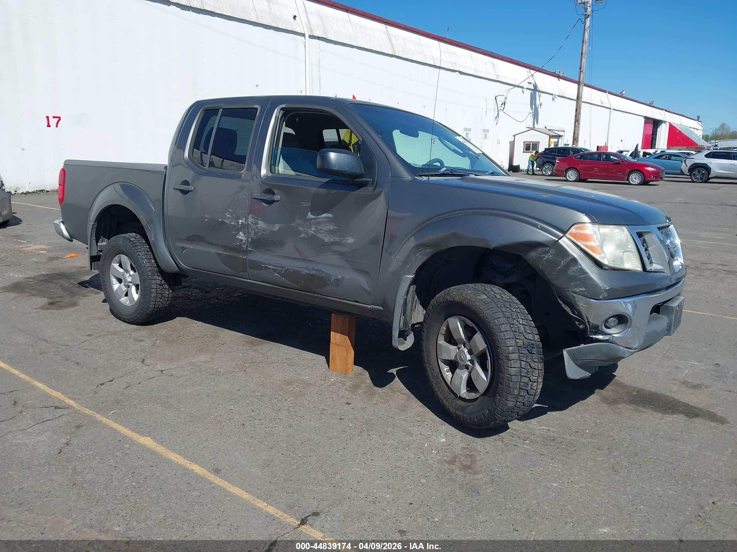 2009 Nissan Frontier SE, VIN 1N6AD07W49C407251 — Side