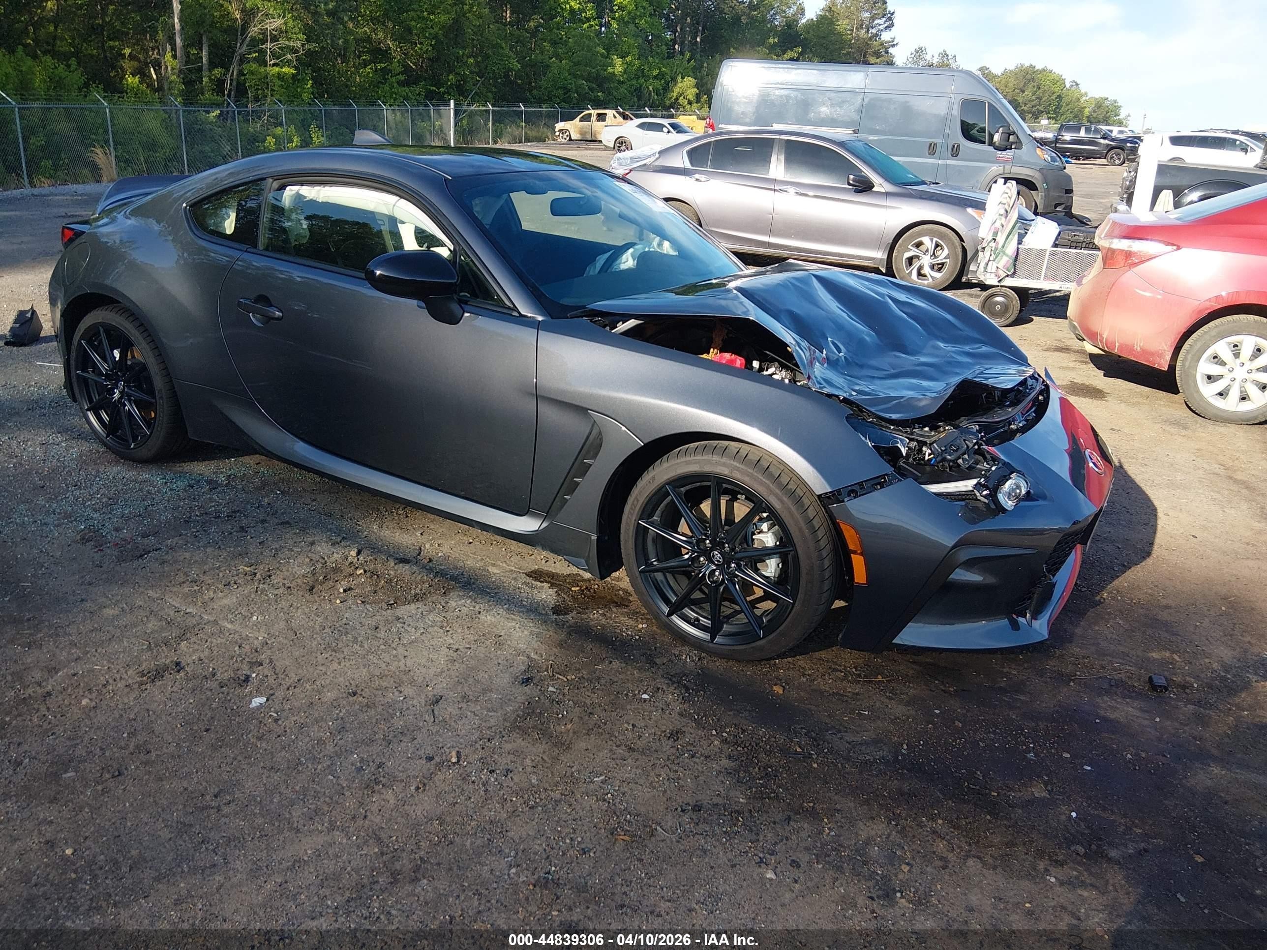 2025 Toyota 86 Premium, VIN JF1ZNBE14S8759718 — Front end