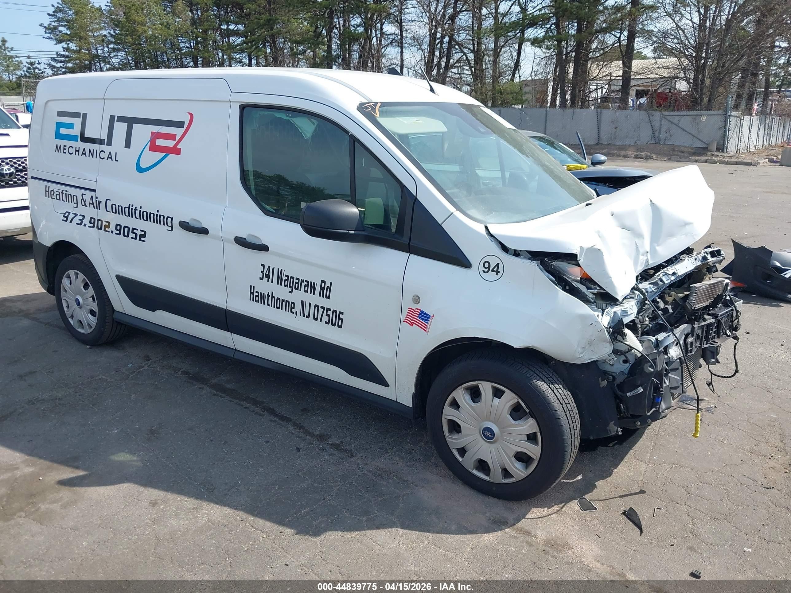 2022 Ford Transit Connect XL, VIN NM0LS7S21N1516641 — Front end