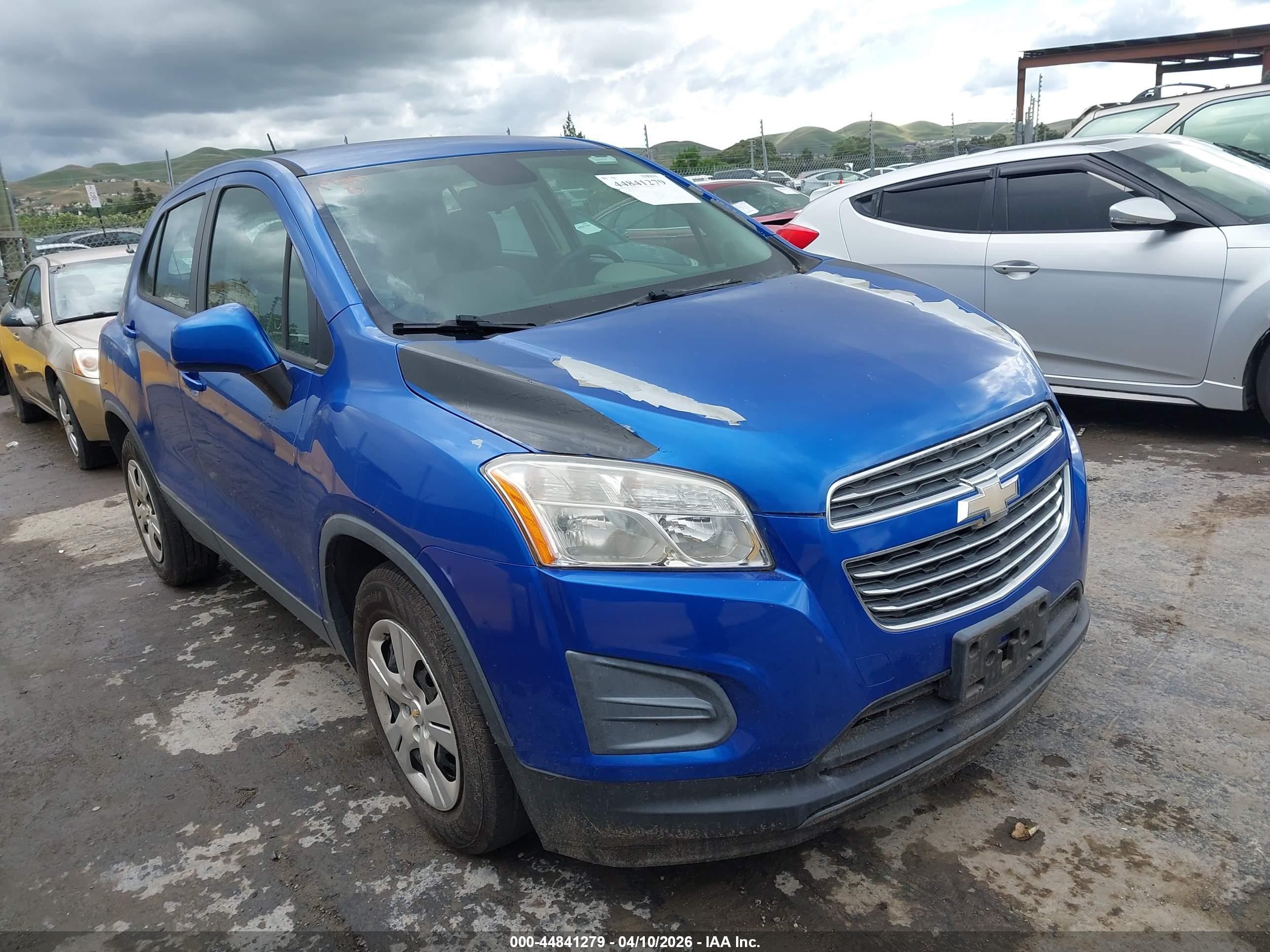 2015 Chevrolet Trax LS, VIN KL7CJKSB4FB177309 — Rear end