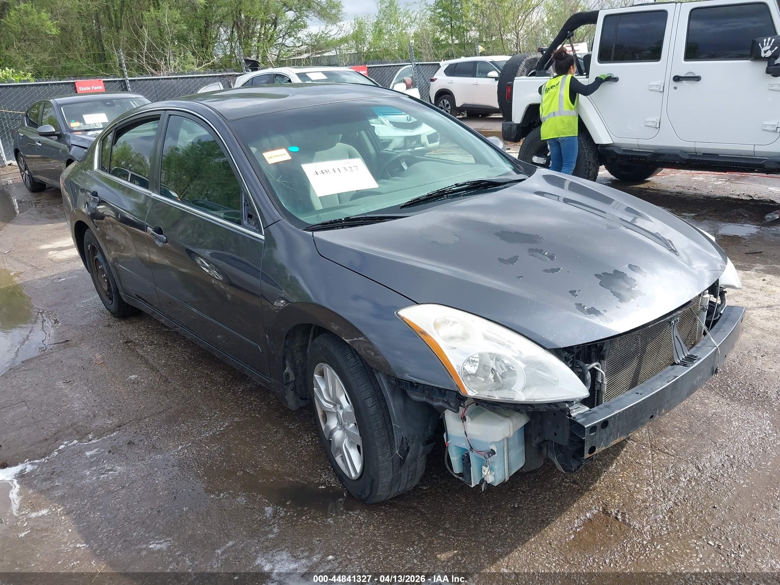 2012 Nissan Altima SL, VIN 1N4AL2AP5CN489138 — Front end