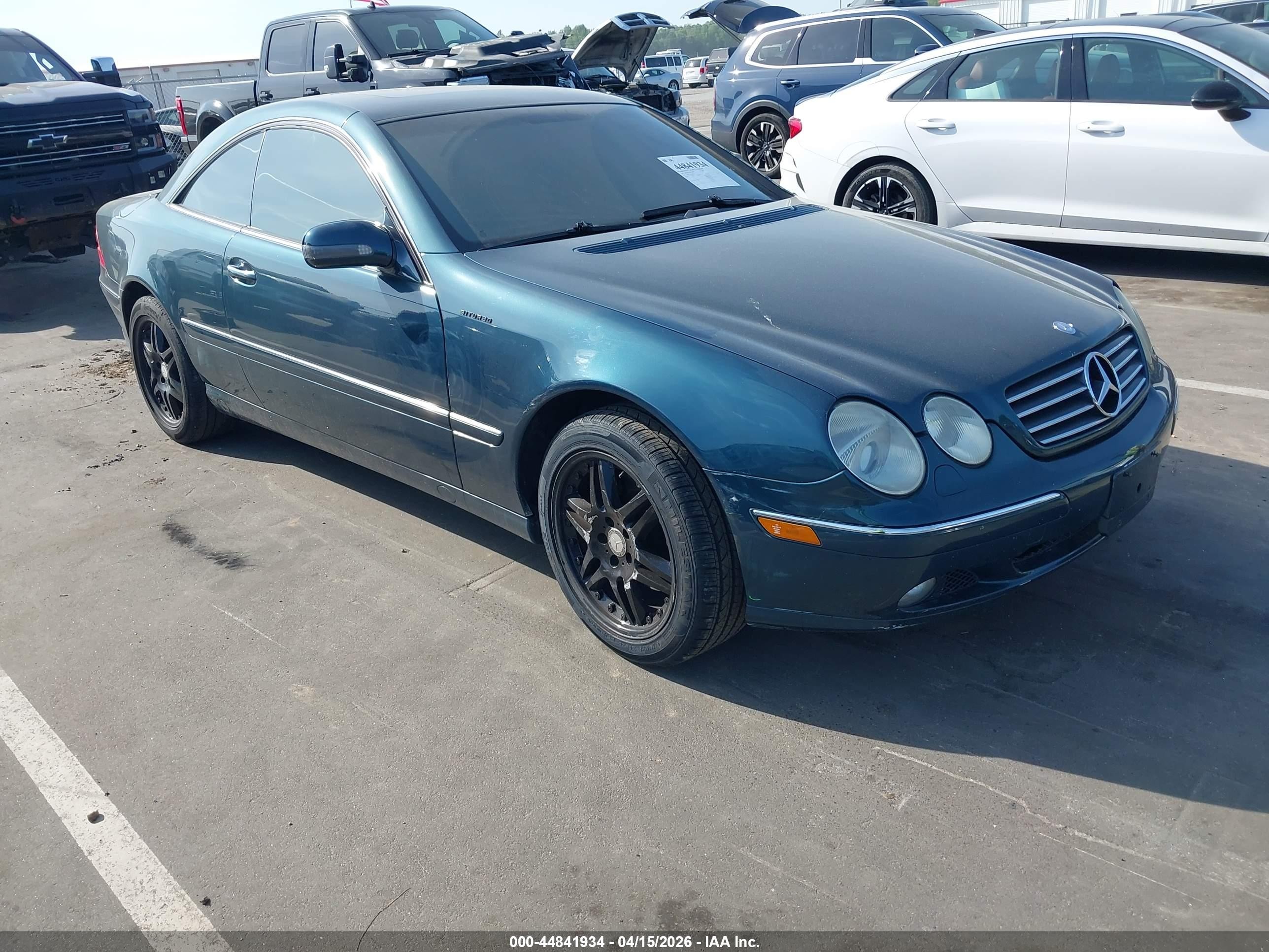 2001 Mercedes-Benz CL 500/600, VIN WDBPJ75J21A016023 — Undercarriage