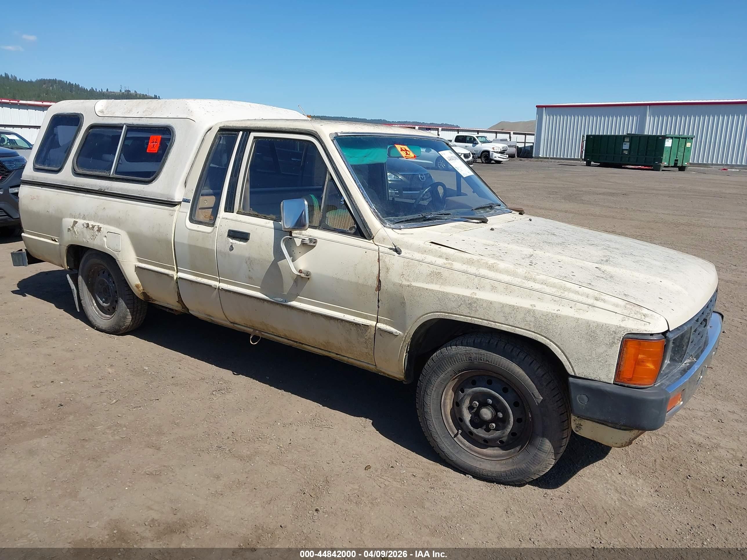1984 Toyota Pickup Deluxe, VIN JT4RN56D4E5004398 — Biohazard / chemical