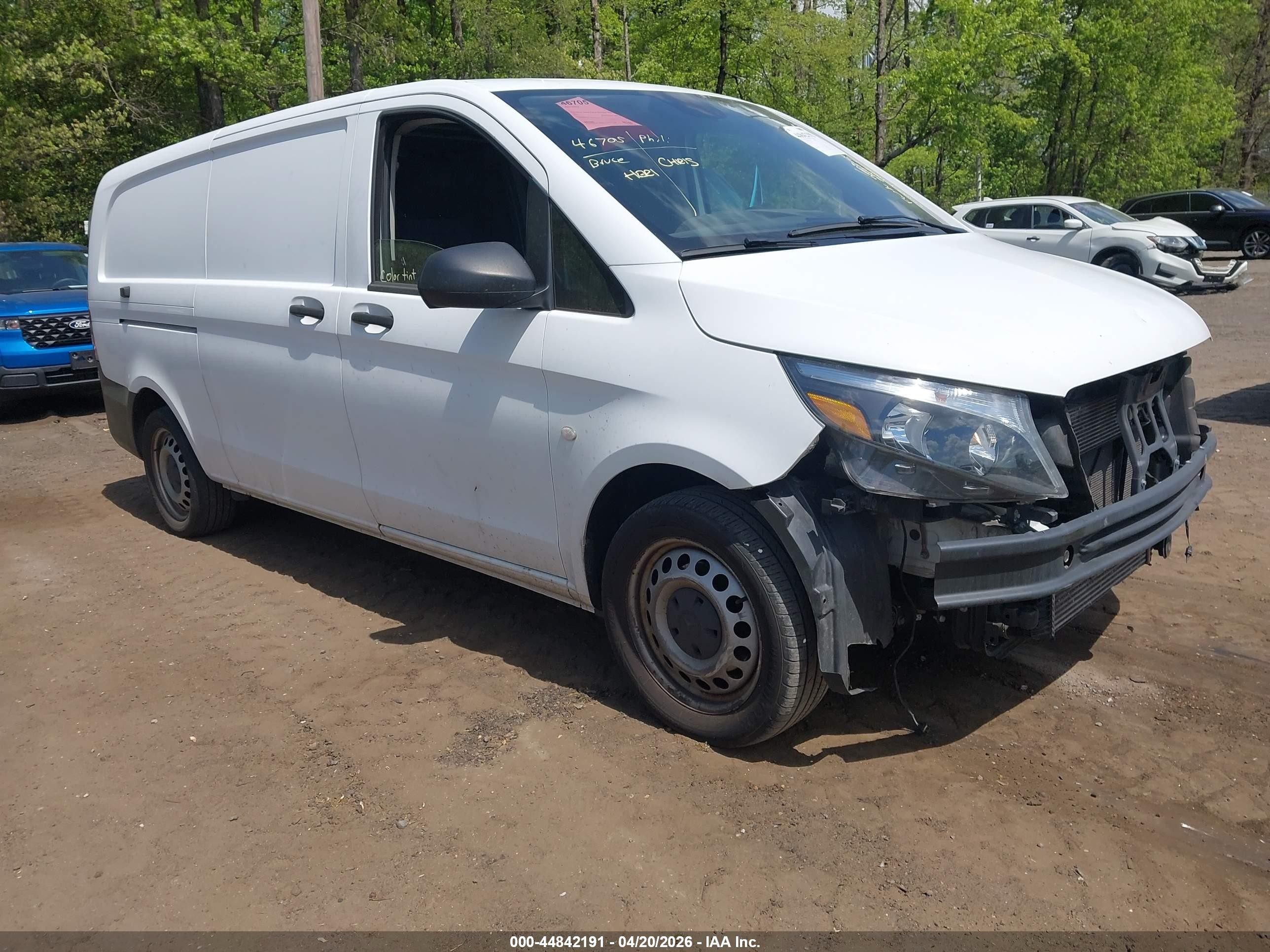 2020 Mercedes-Benz Metris Cargo, VIN WD3PG3EA4L3665171 — Front end