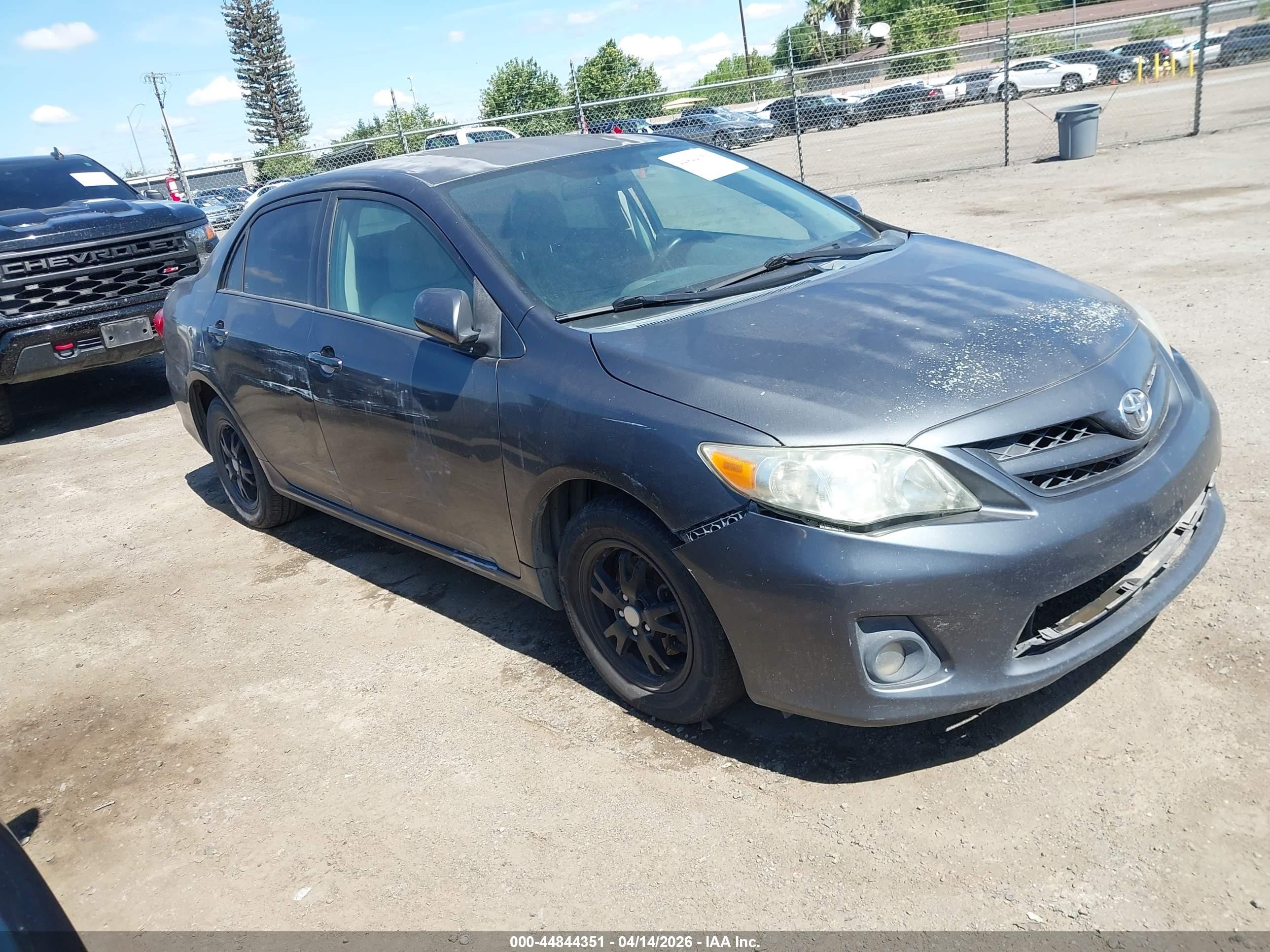 2011 Toyota Corolla LE, VIN 2T1BU4EE6BC628033 — All over