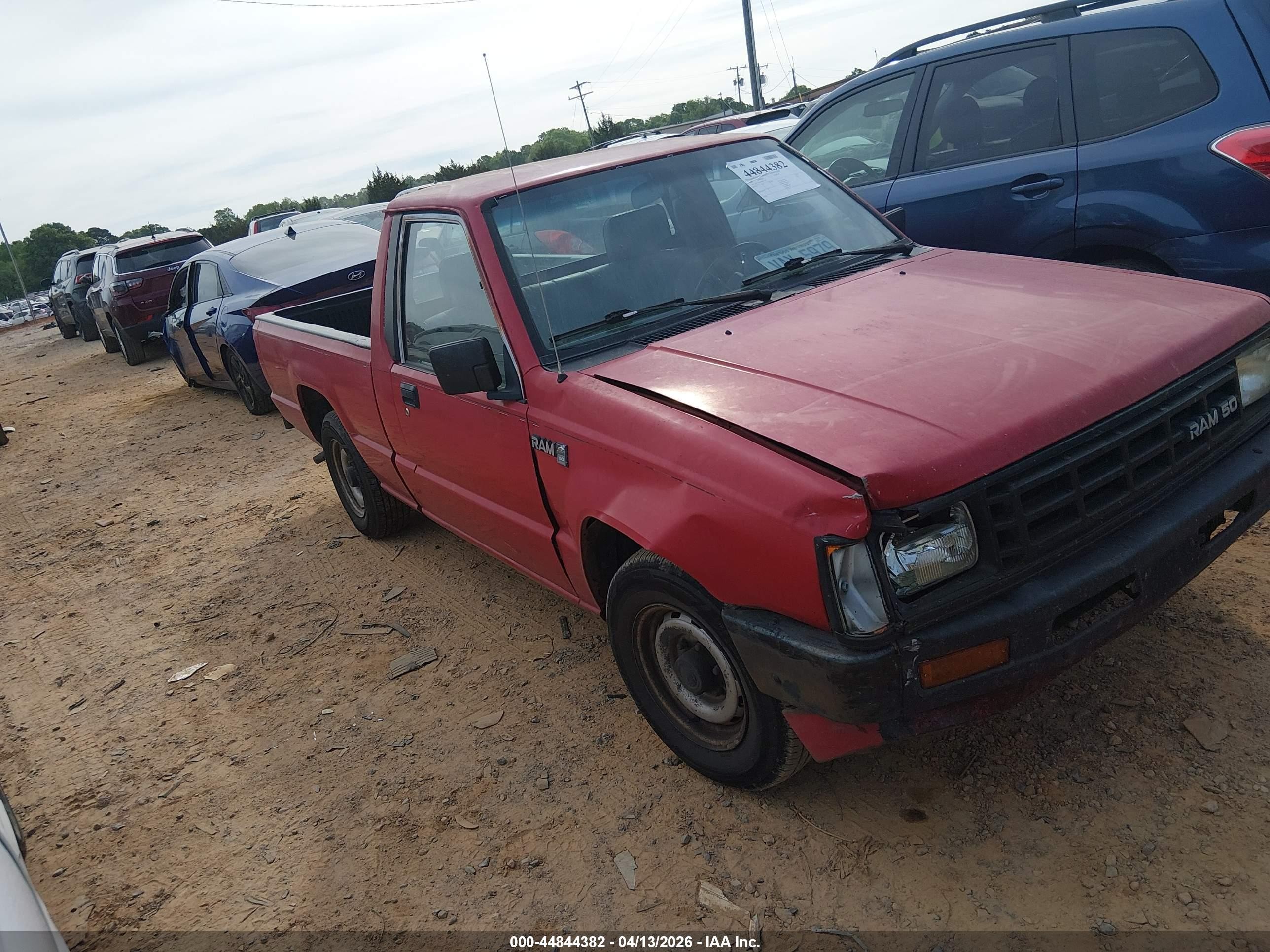 1989 Dodge Ram, VIN JB7FL24D3KP023745 — Перед