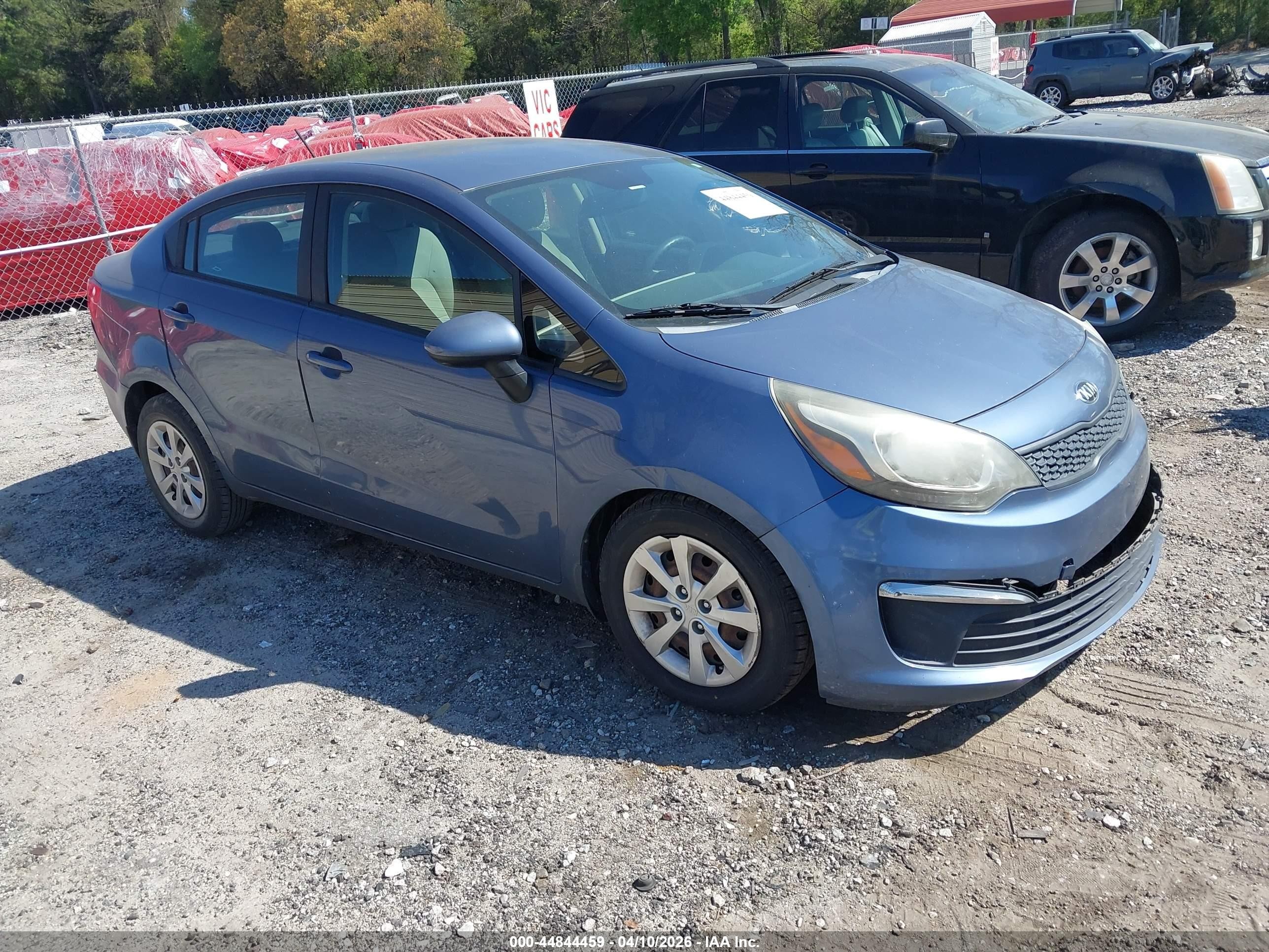 2016 Kia Rio LX, VIN KNADM4A30G6682114 — Front end