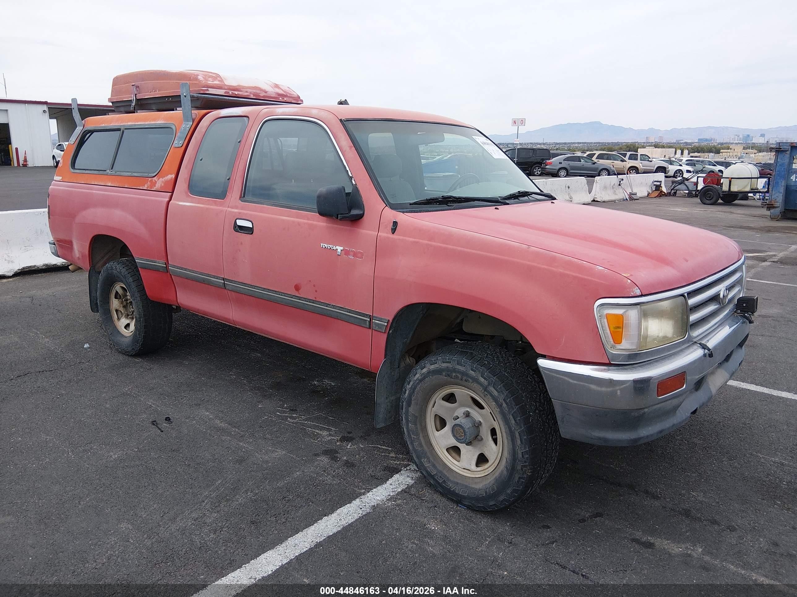 1995 Toyota T100 DX, VIN JT4VD22E4S0005770 — Normal wear