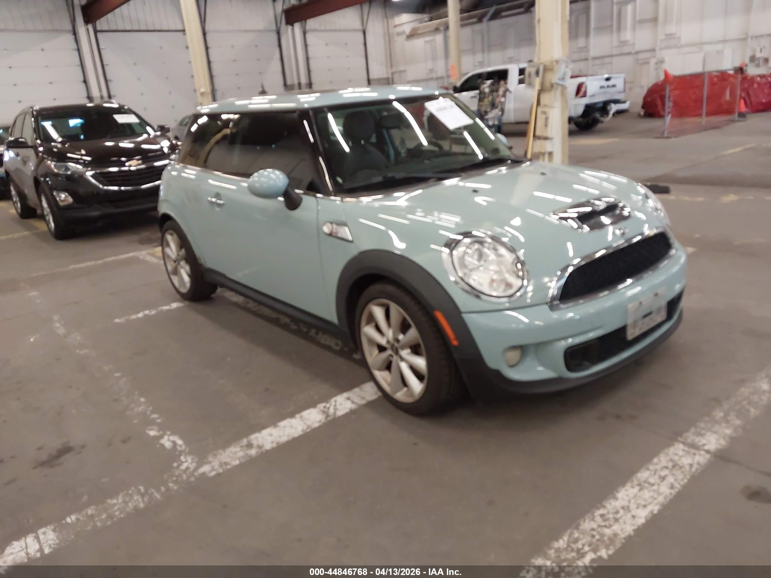 2012 MINI Hardtop S, VIN WMWSV3C58CT387514 — Rear end