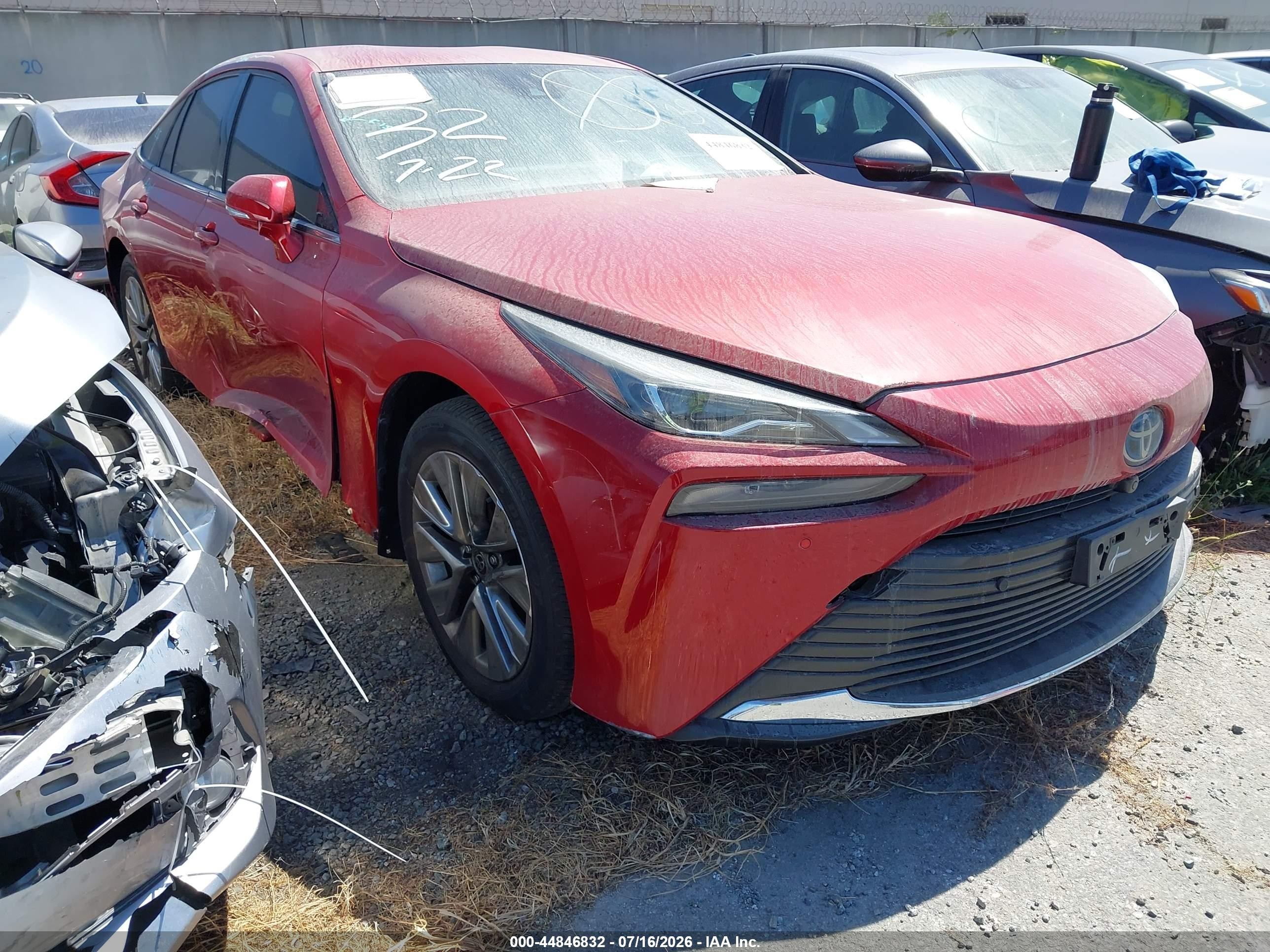 2021 Toyota Mirai XLE, VIN JTDAAAAA4MA001098 — Зад