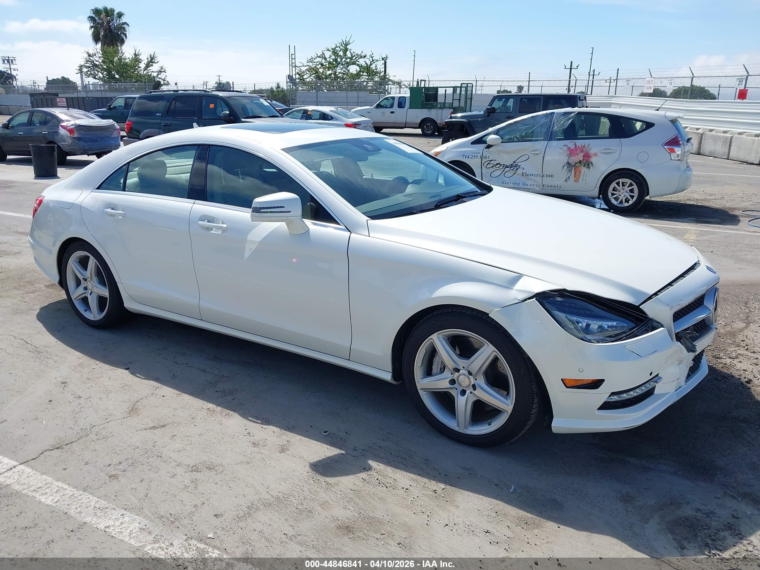 2013 Mercedes-Benz CLS 550, VIN WDDLJ7DB8DA063397 — Front end