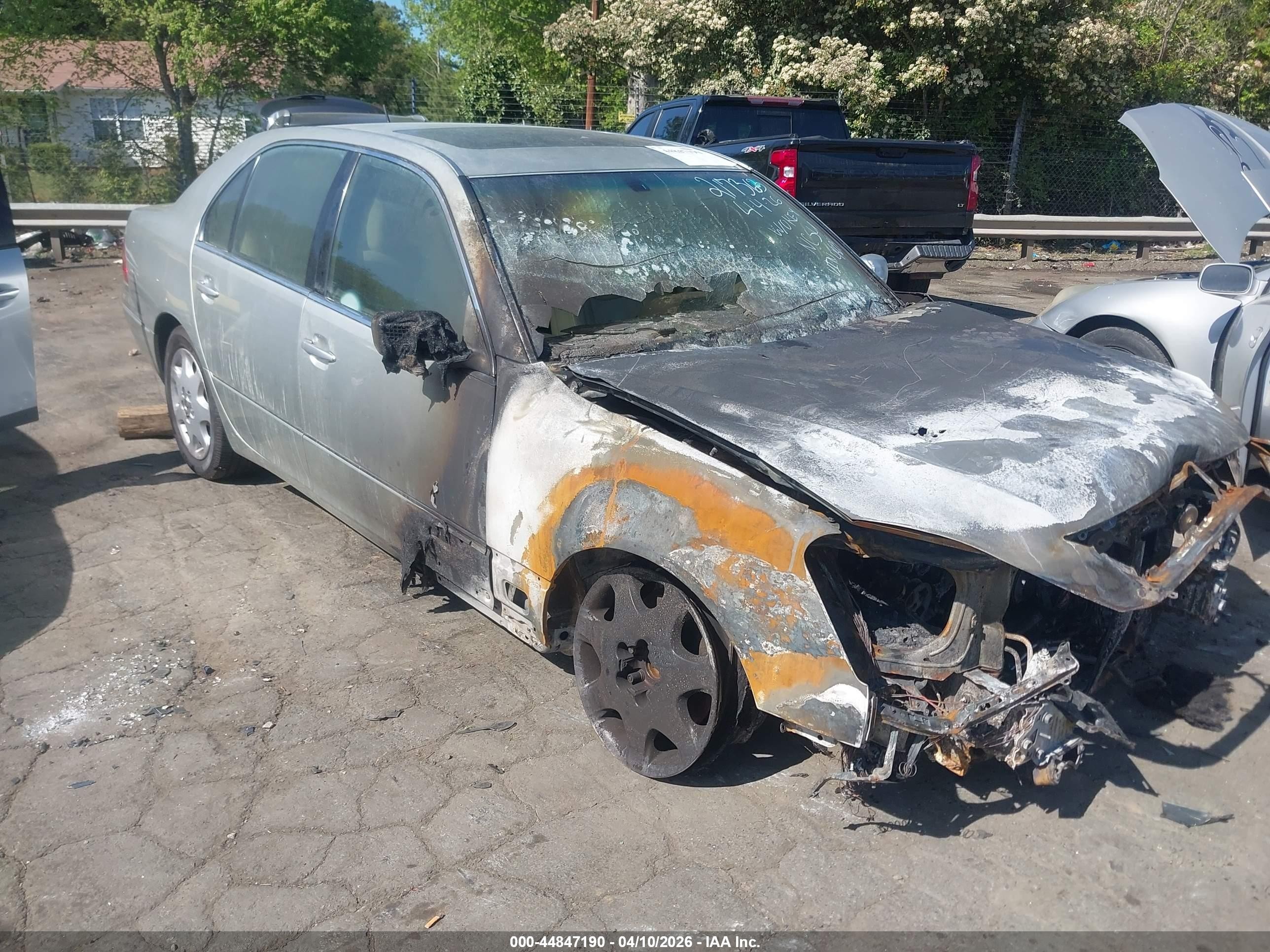 2002 Lexus LS 430, VIN JTHBN30F020074424 — Burn