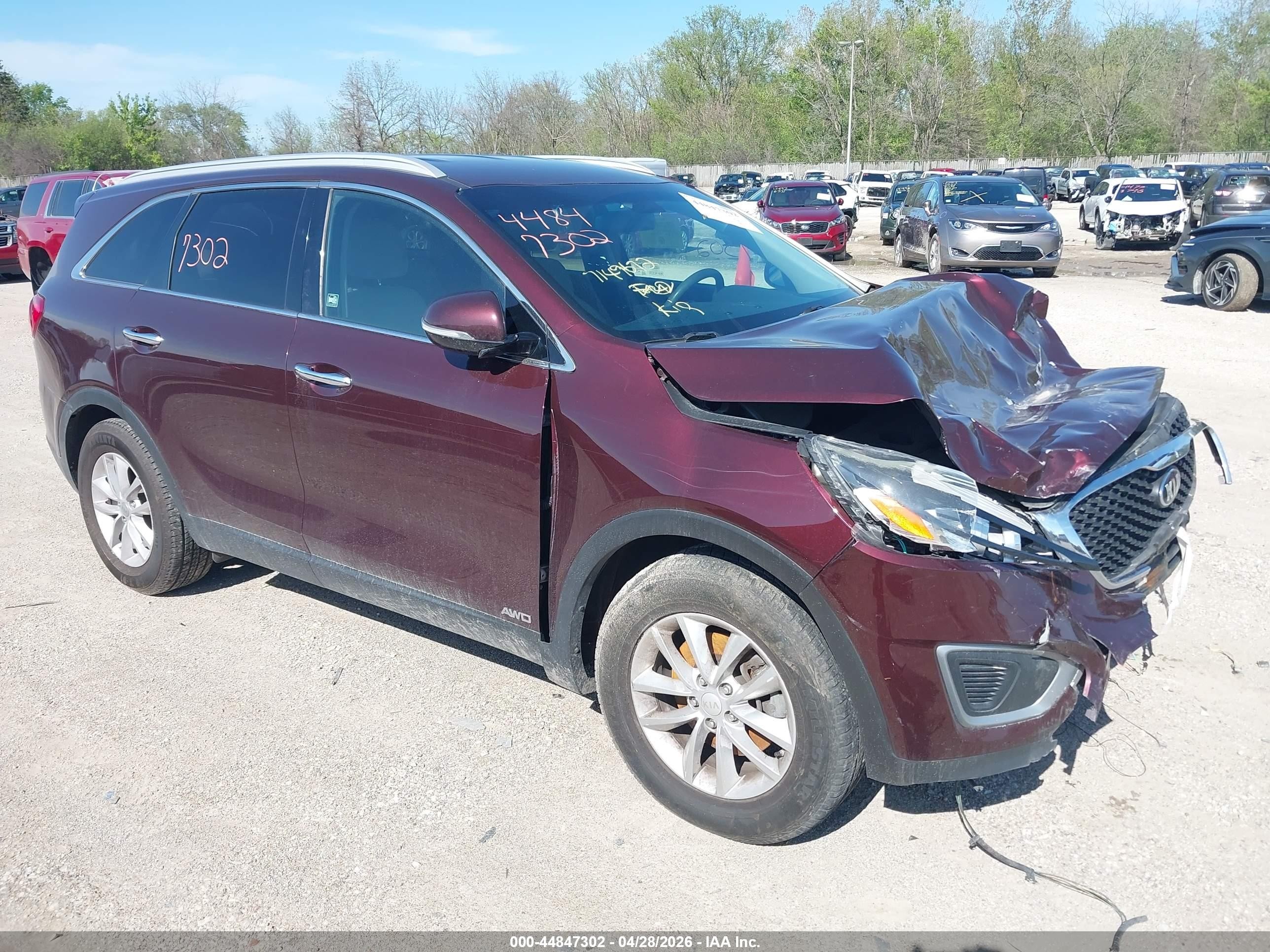 2017 Kia Sorento LX, VIN 5XYPGDA36HG247913 — Перед