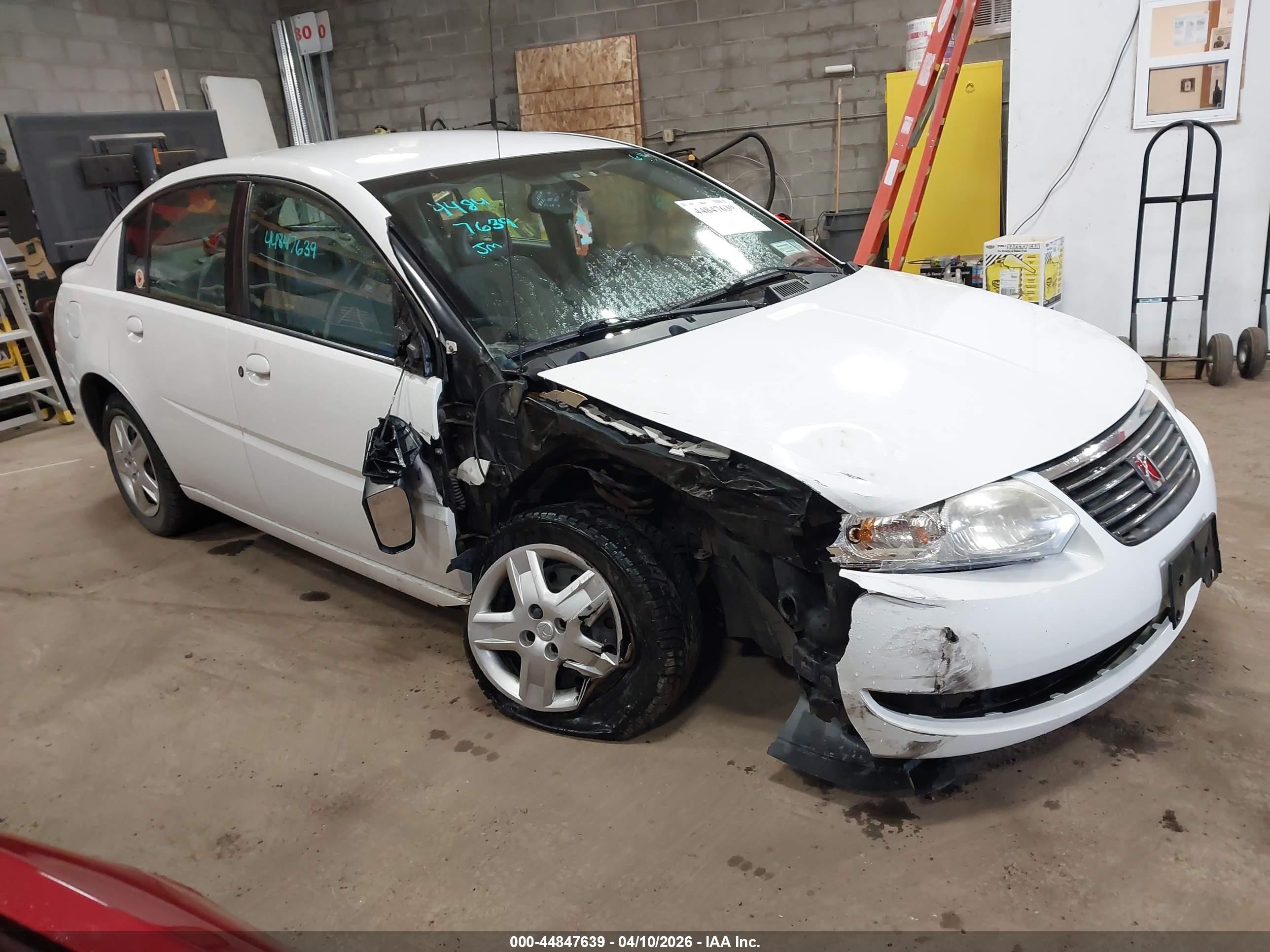 2007 Saturn ION ION 2, VIN 1G8AJ55F77Z168407 — Front end