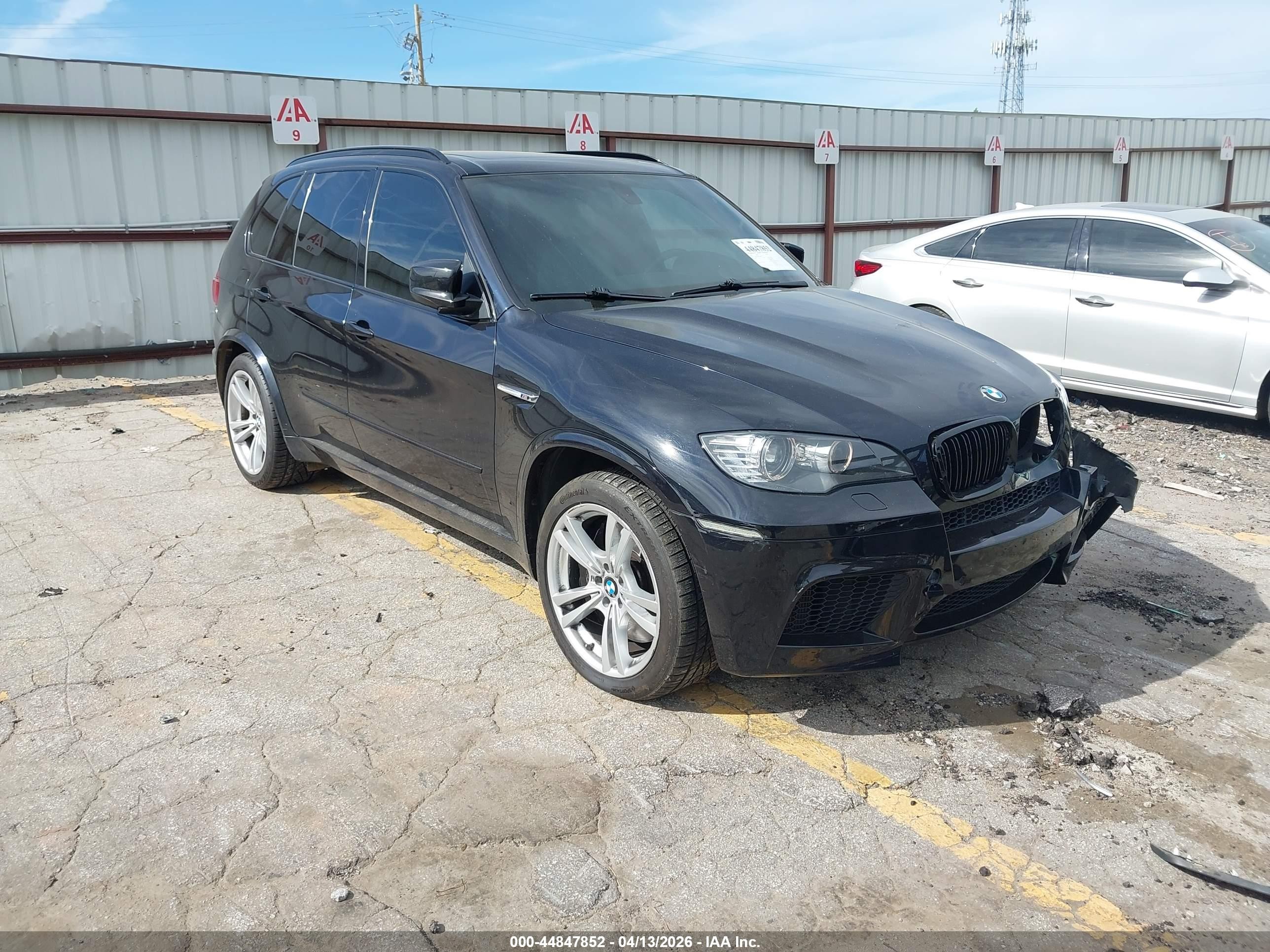 2011 BMW X5 M, VIN 5YMGY0C58BLK26388 — Front end