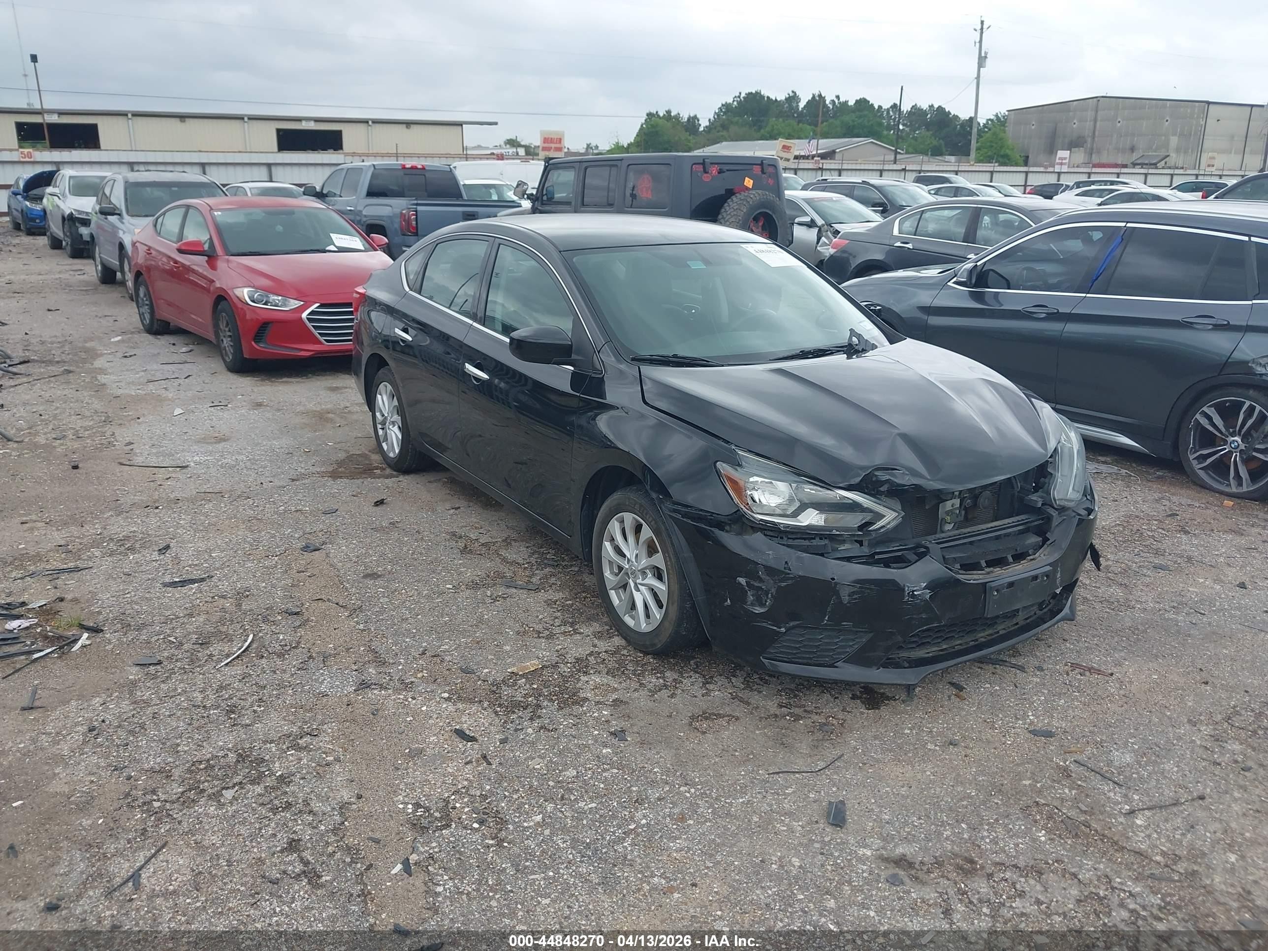 2018 Nissan Sentra S, VIN 3N1AB7AP0JY220199 — Front end