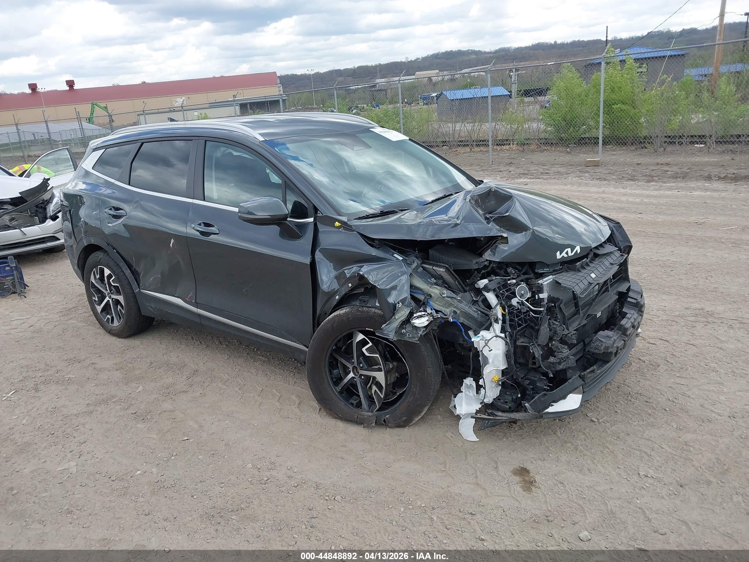 2025 Kia Sportage EX, VIN KNDPVCDG9S7197771 — Front end