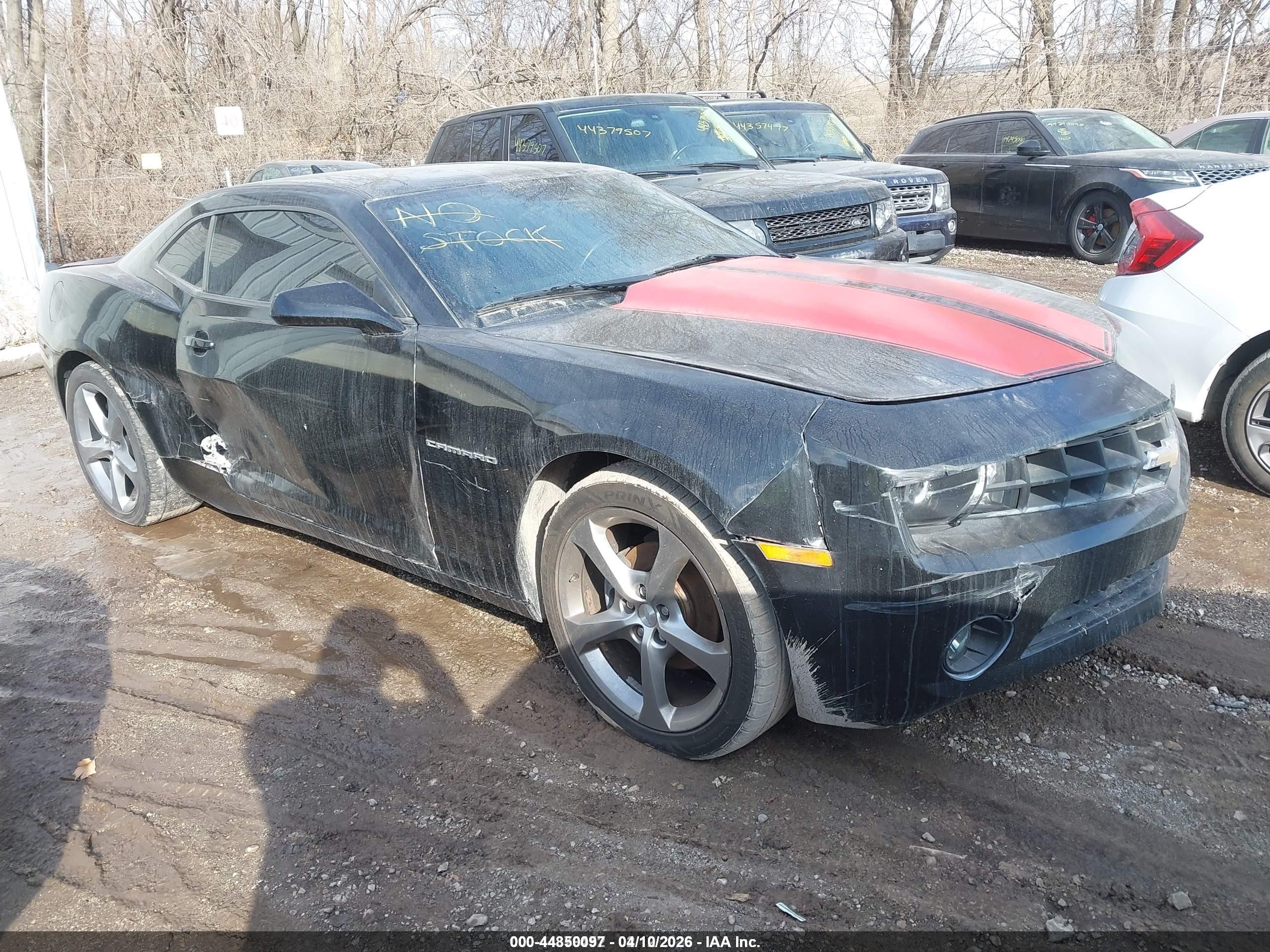2013 Chevrolet Camaro LT, VIN 2G1FB1E36D9237089 — Side