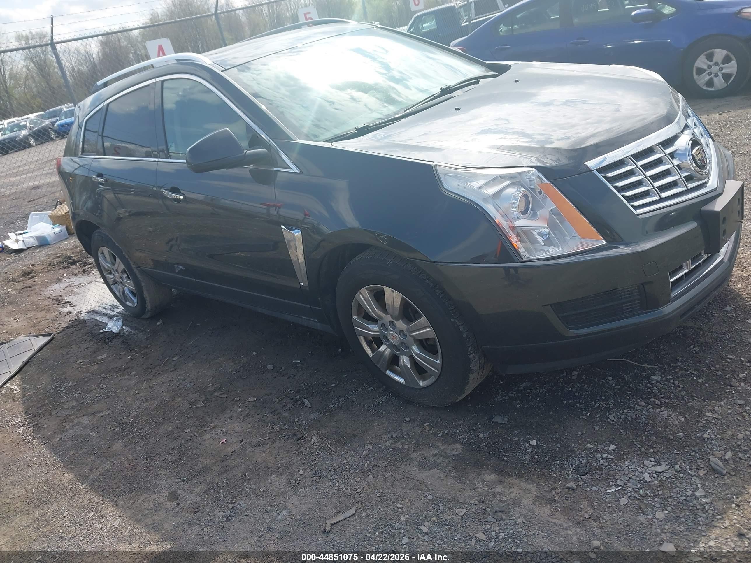 2016 Cadillac SRX Luxury Collection, VIN 3GYFNEE34GS502034 — Normal wear