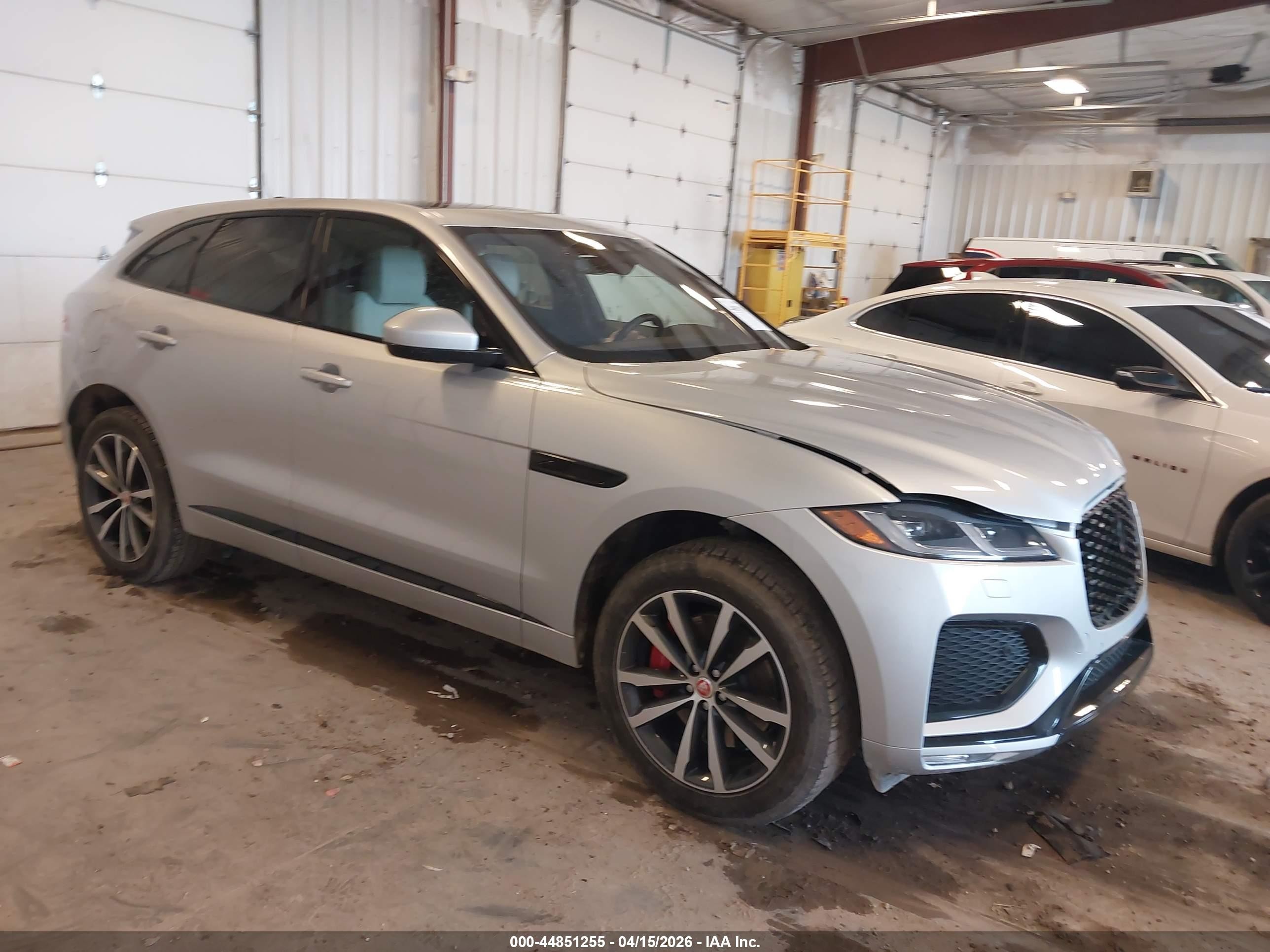 2023 Jaguar F-Pace R-Dynamic S, VIN SADCT2FU2PA712948 — Front end