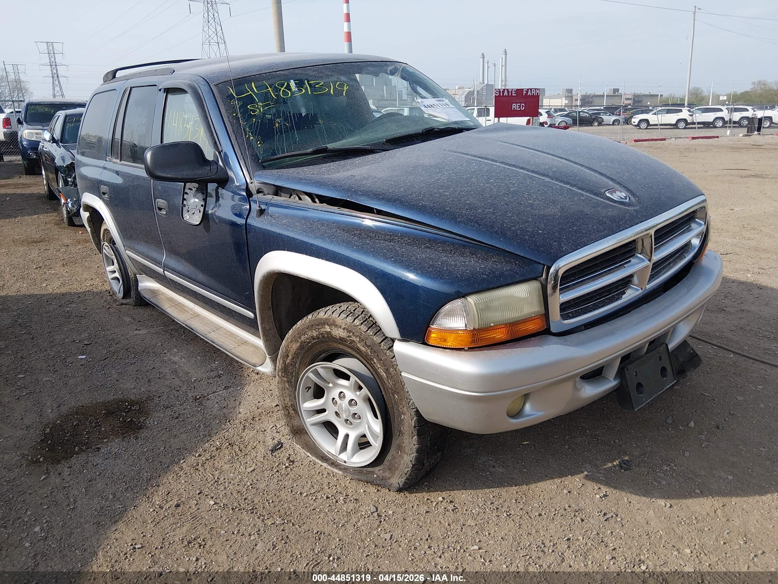 2002 Dodge Durango, VIN 1B8HS58N82F176526 — Side
