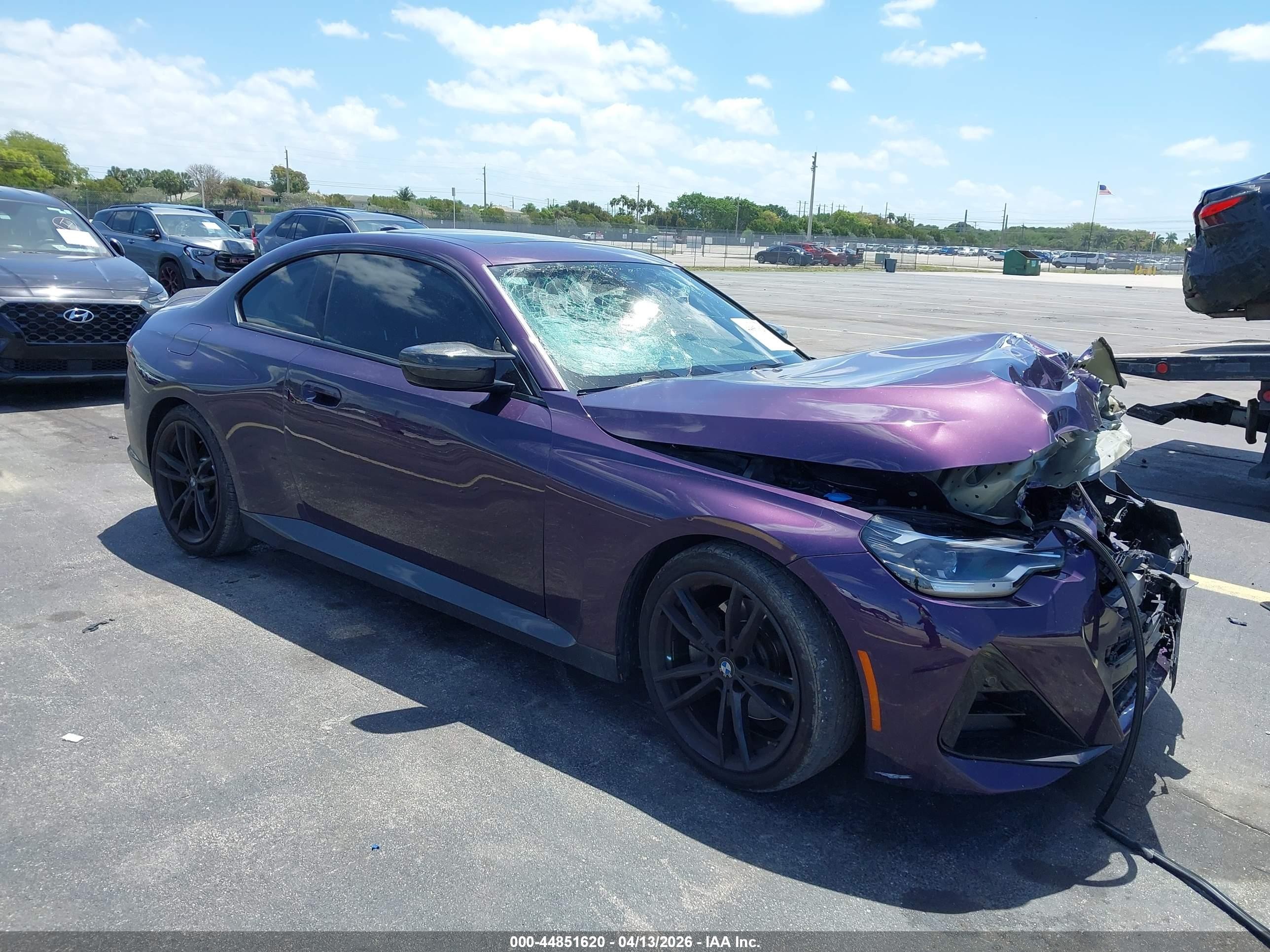 2022 BMW 2 Series 230i, VIN 3MW23CM03N8C45543 — Front end