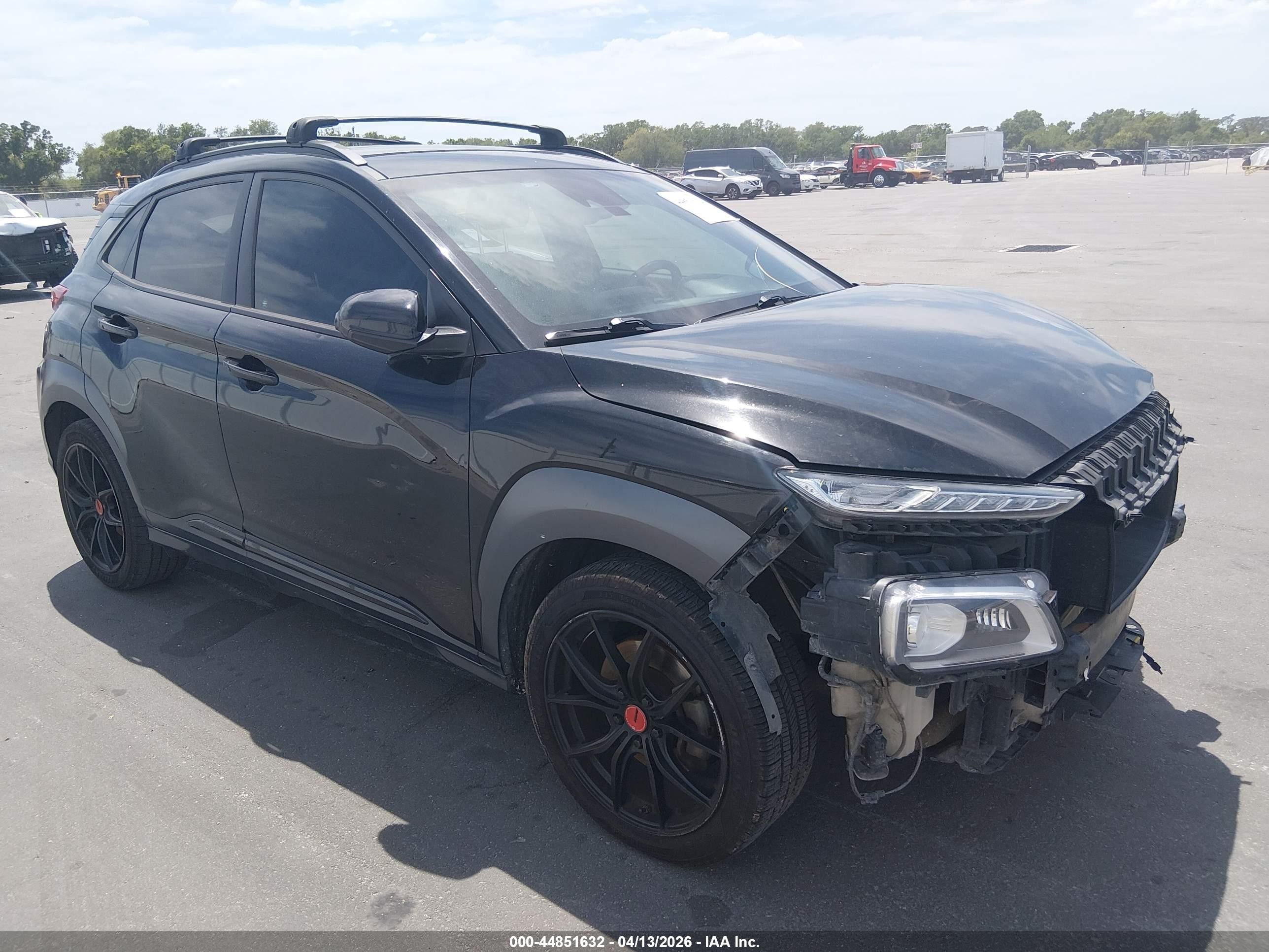 2021 Hyundai Kona Night Edition, VIN KM8K63A55MU704238 — Front end