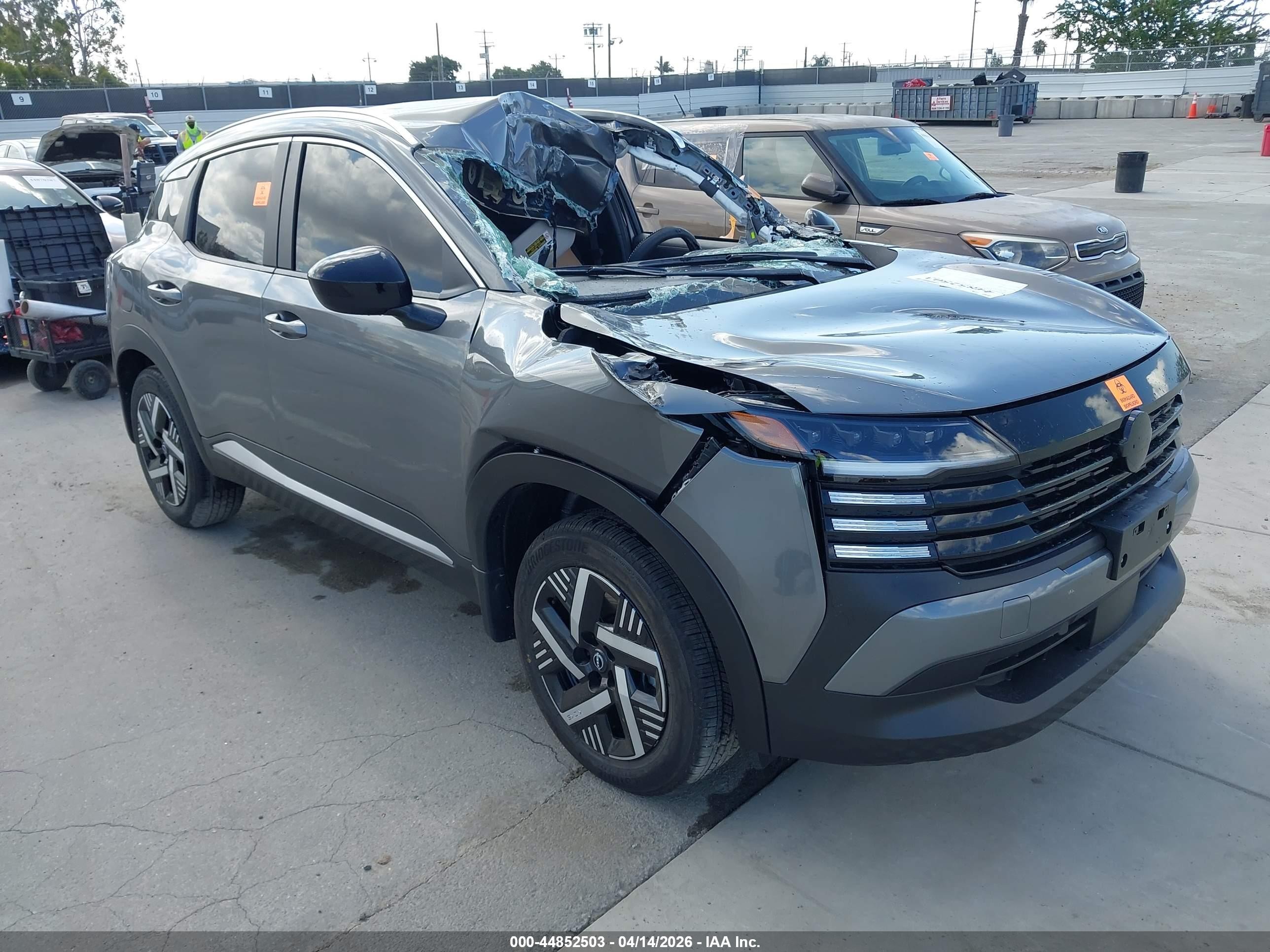 2026 Nissan Kicks SV, VIN 3N8AP6CE5TL371063 — Roof