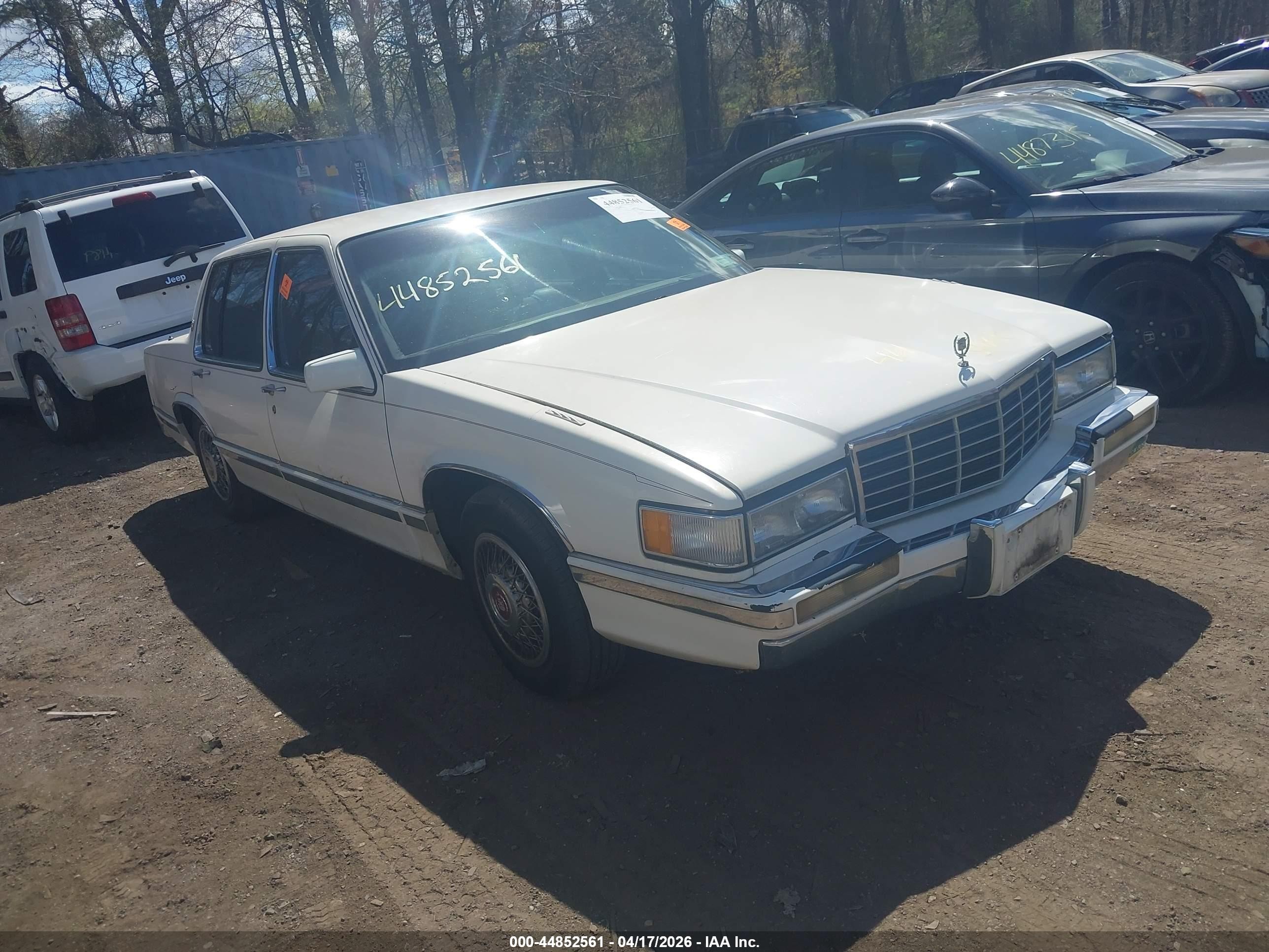 1993 Cadillac DeVille, VIN 1G6CD53B0P4307637 — Обычный износ