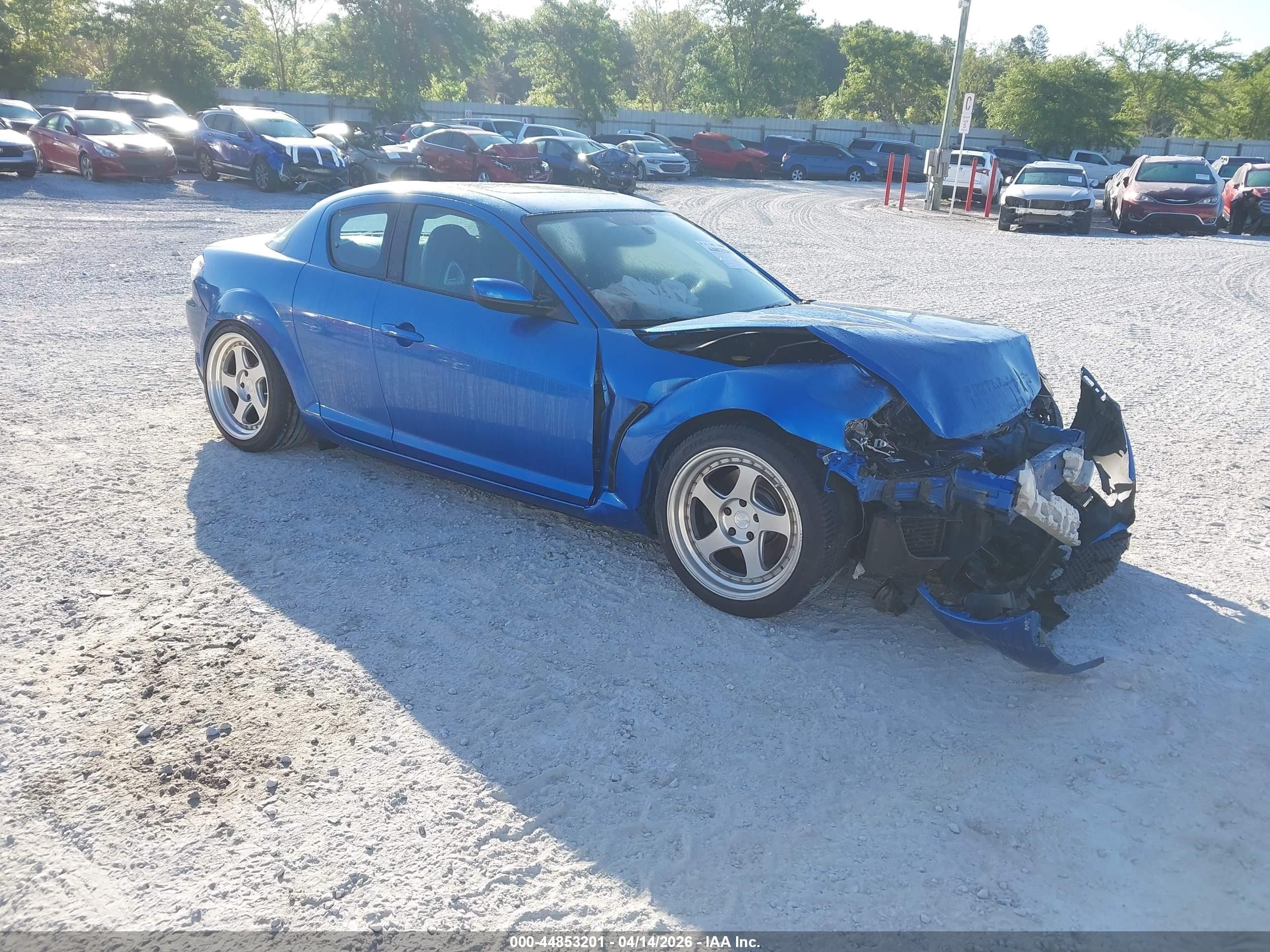 2004 Mazda RX-8, VIN JM1FE173740107439 — Front end