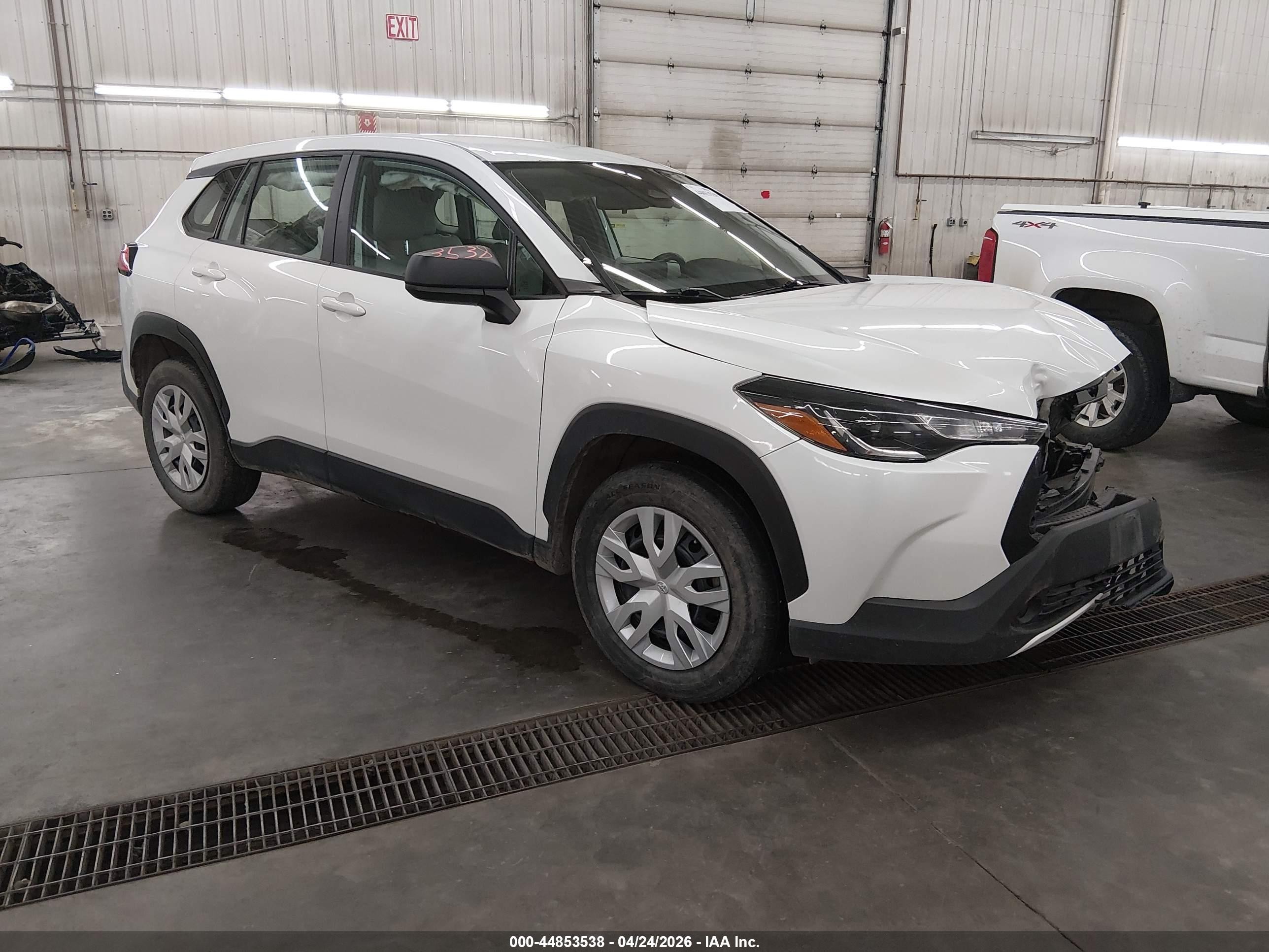 2023 Toyota Corolla Cross L, VIN 7MUAAAAG3PV046194 — Front end