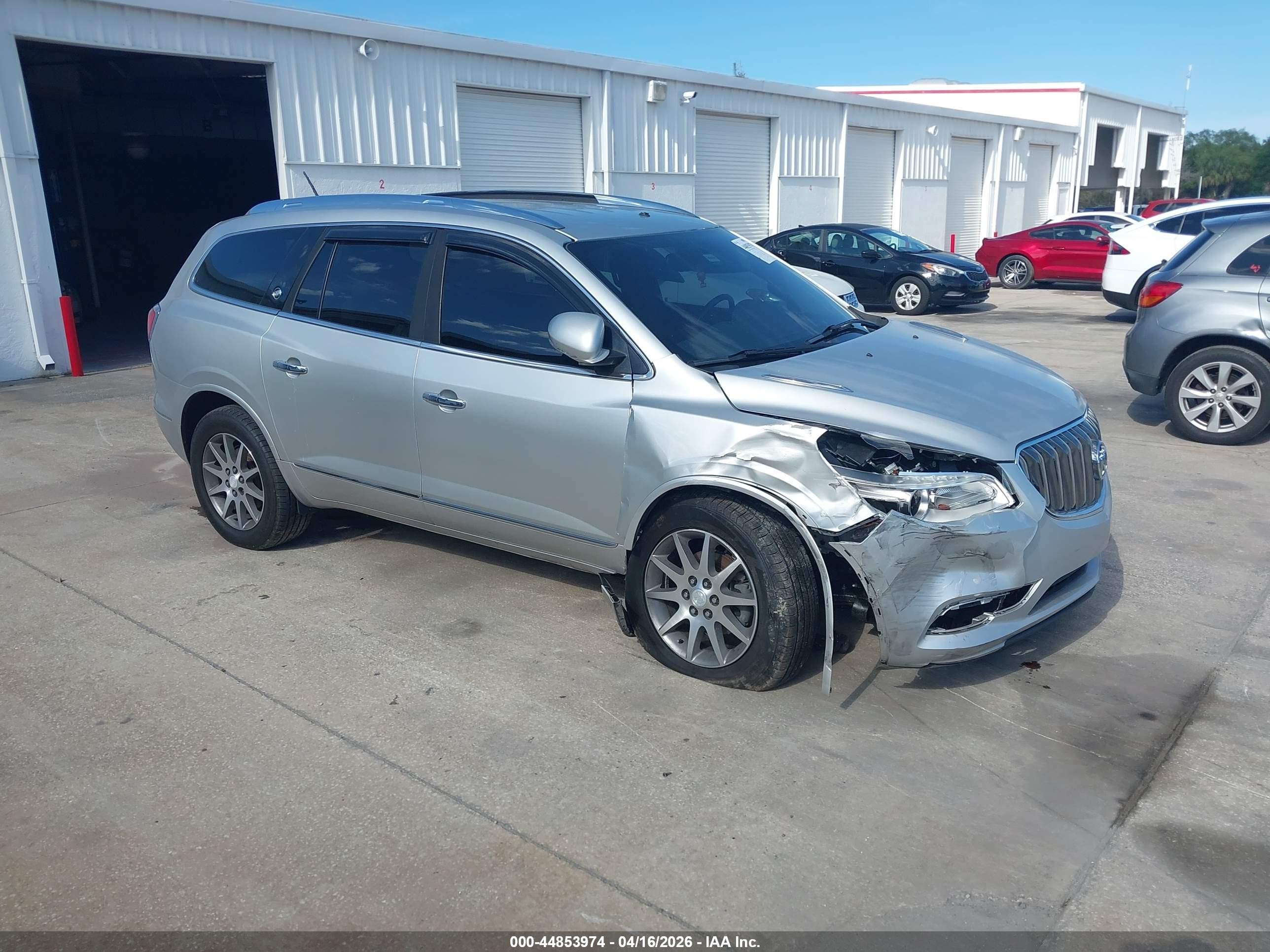 2017 Buick Enclave Convenience, VIN 5GAKRAKD9HJ238358 — Side