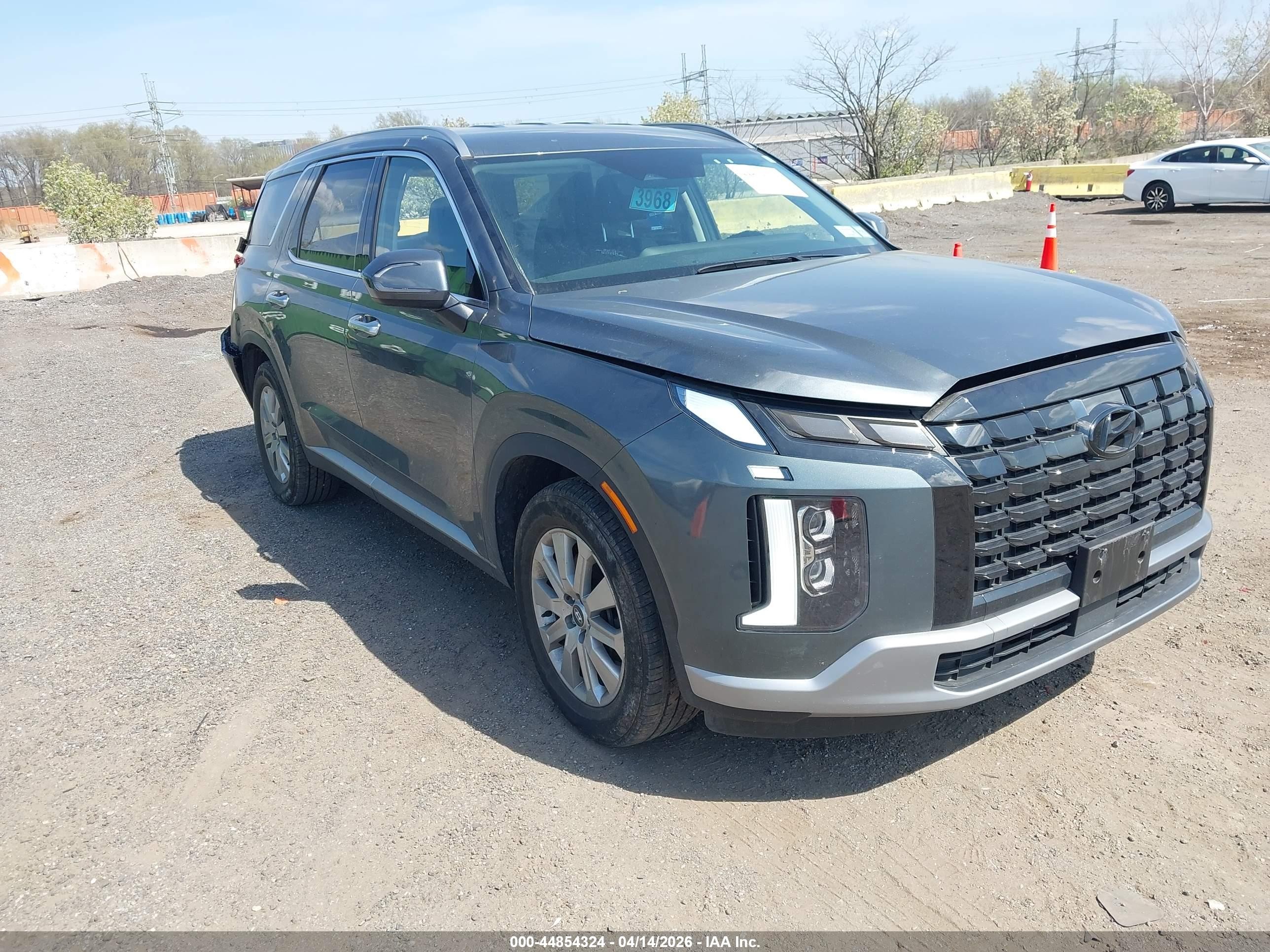 2024 Hyundai Palisade SEL, VIN KM8R2DGE2RU741567 — Rear end