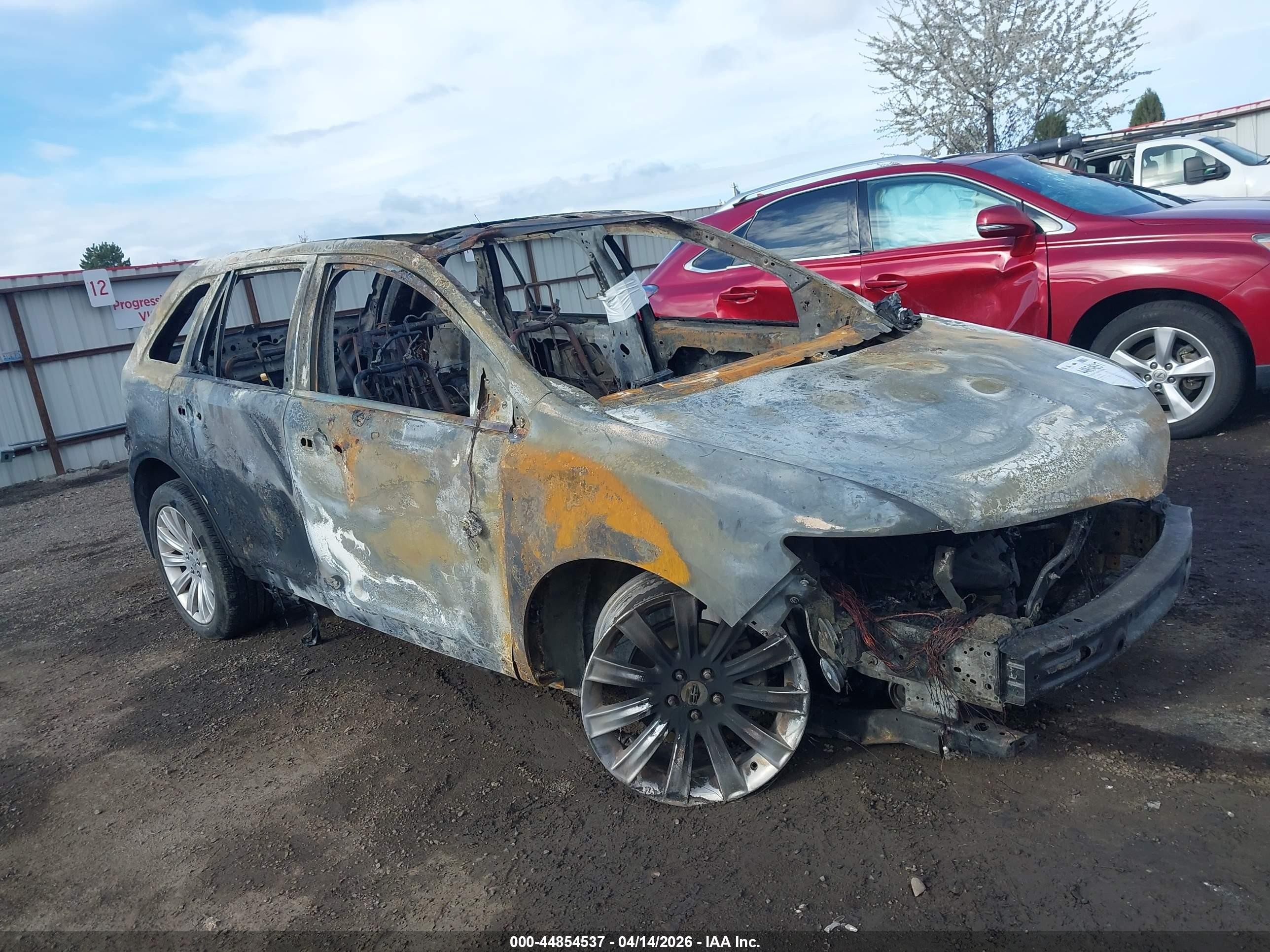 2013 Lincoln MKX, VIN 2LMDJ8JK9DBL23321 — Burn