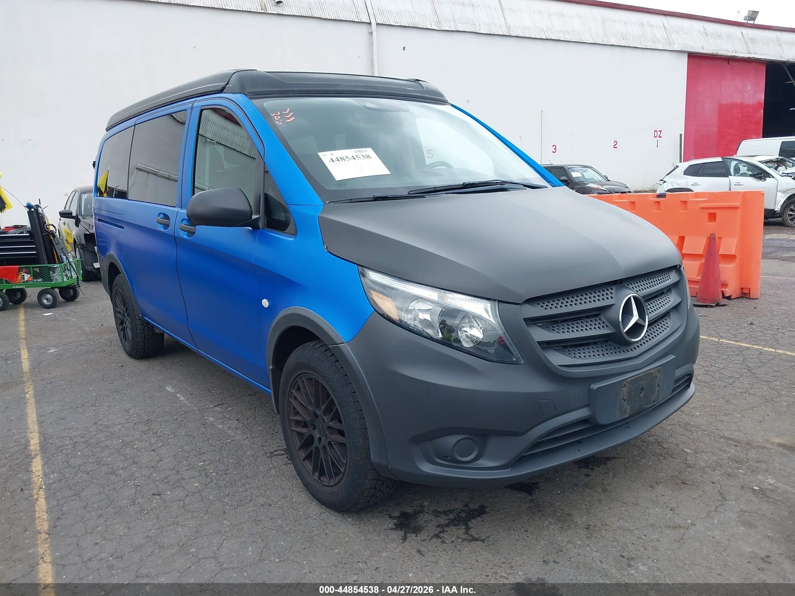 2020 Mercedes-Benz Metris Passenger, VIN W1WV0FEYXL3759544 — Undercarriage