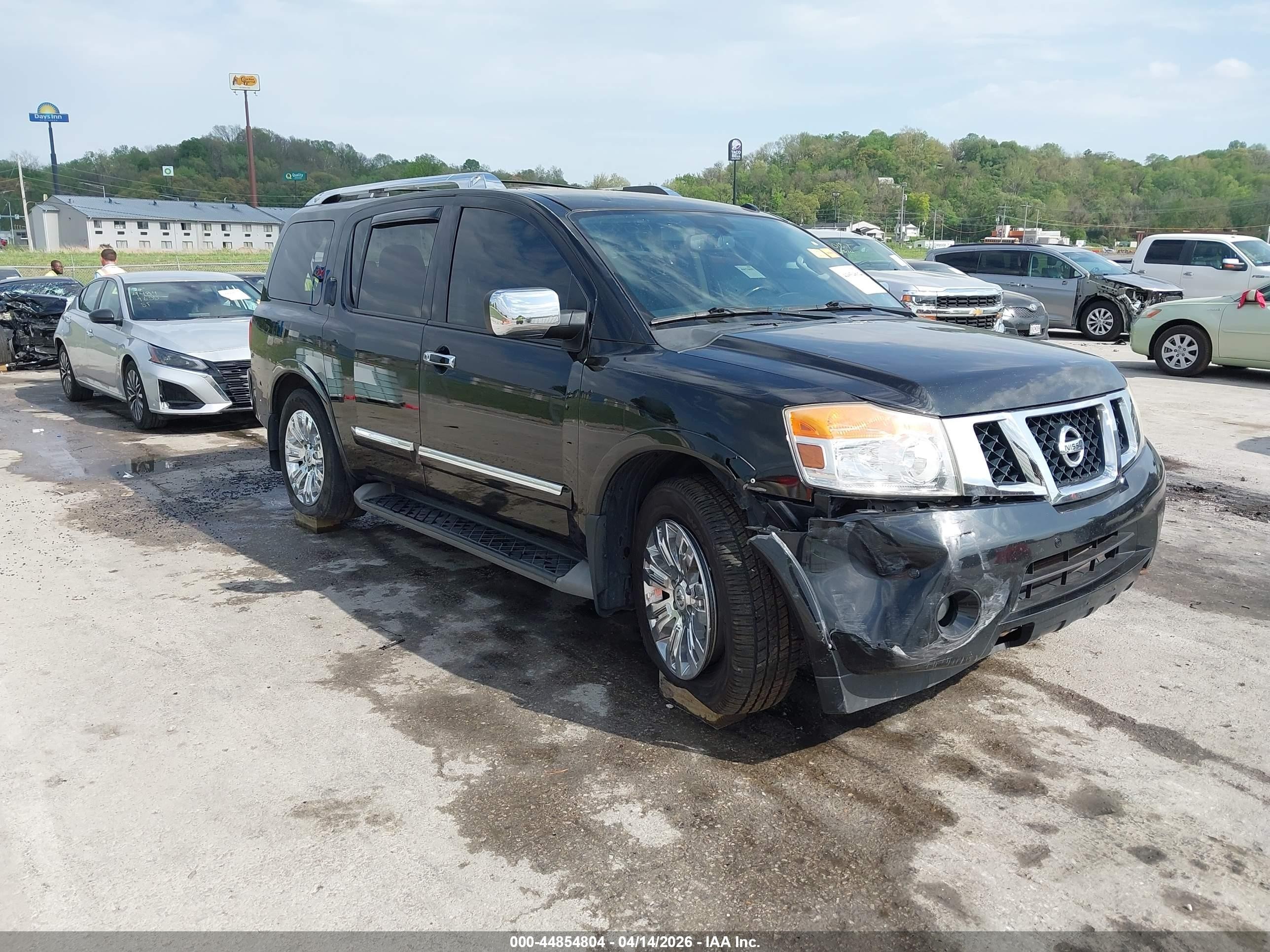 2015 Nissan Armada SL, VIN 5N1BA0ND5FN619945 — Rear end