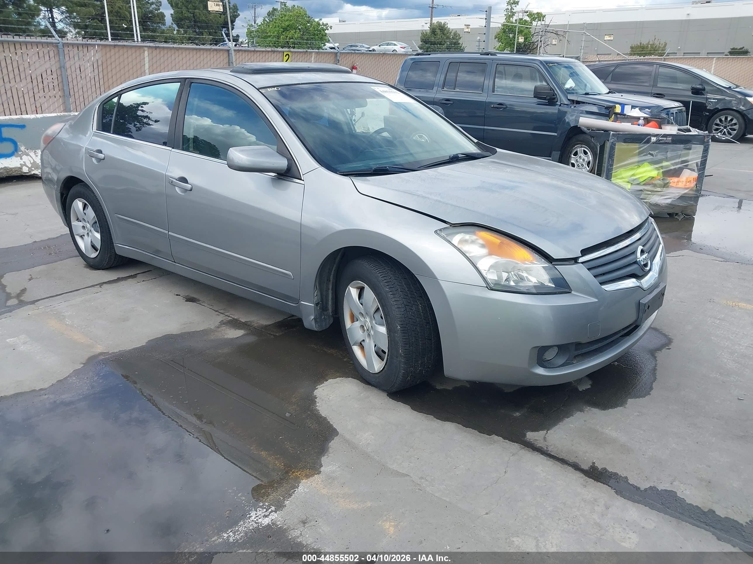 2008 Nissan Altima S, VIN 1N4AL21E38N480654 — Зад