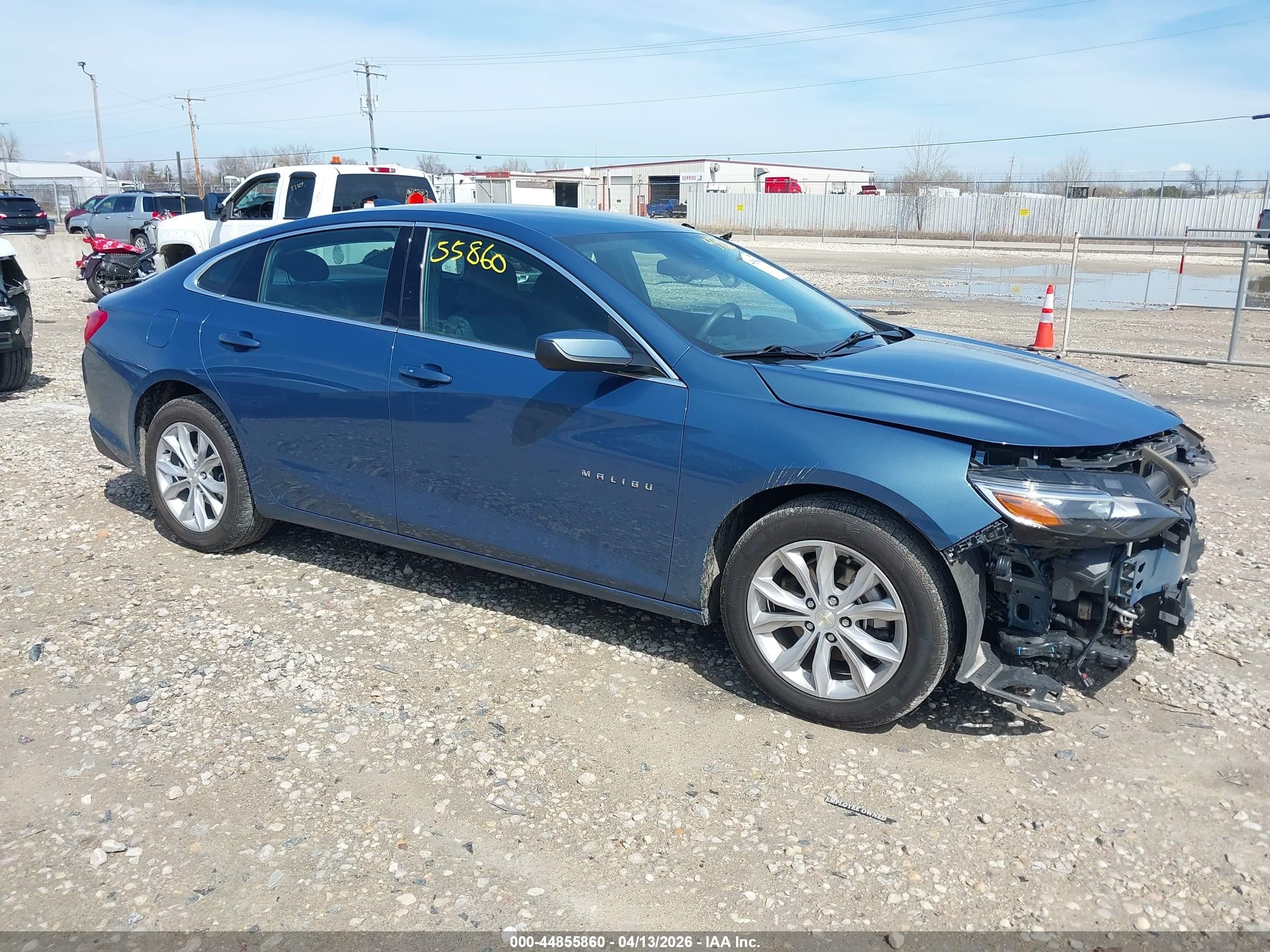 2024 Chevrolet Malibu LT, VIN 1G1ZD5ST4RF219790 — Front end