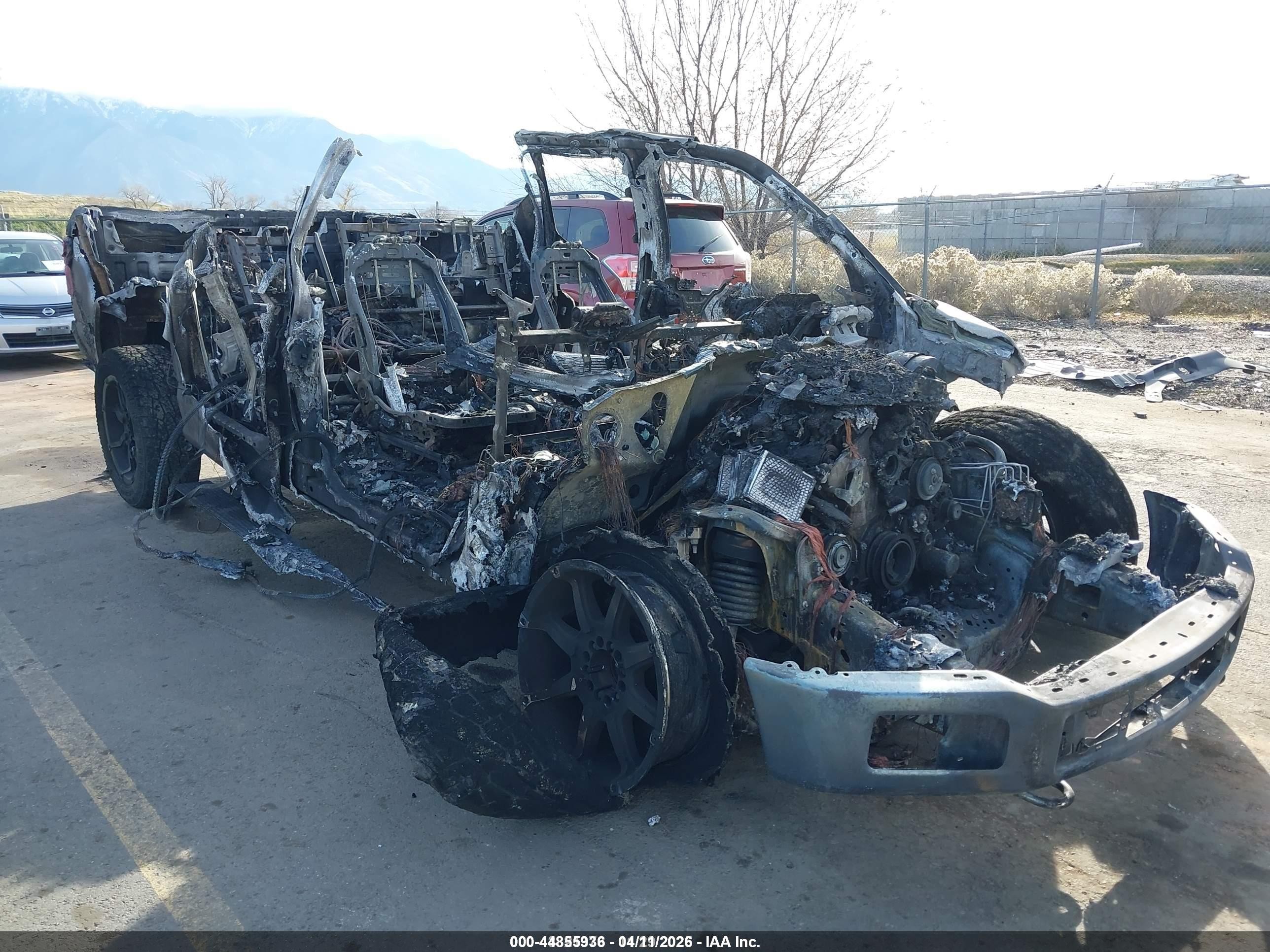 2019 Ford F-150 Lariat, VIN 1FTEW1E47KFC10309 — Engine fire