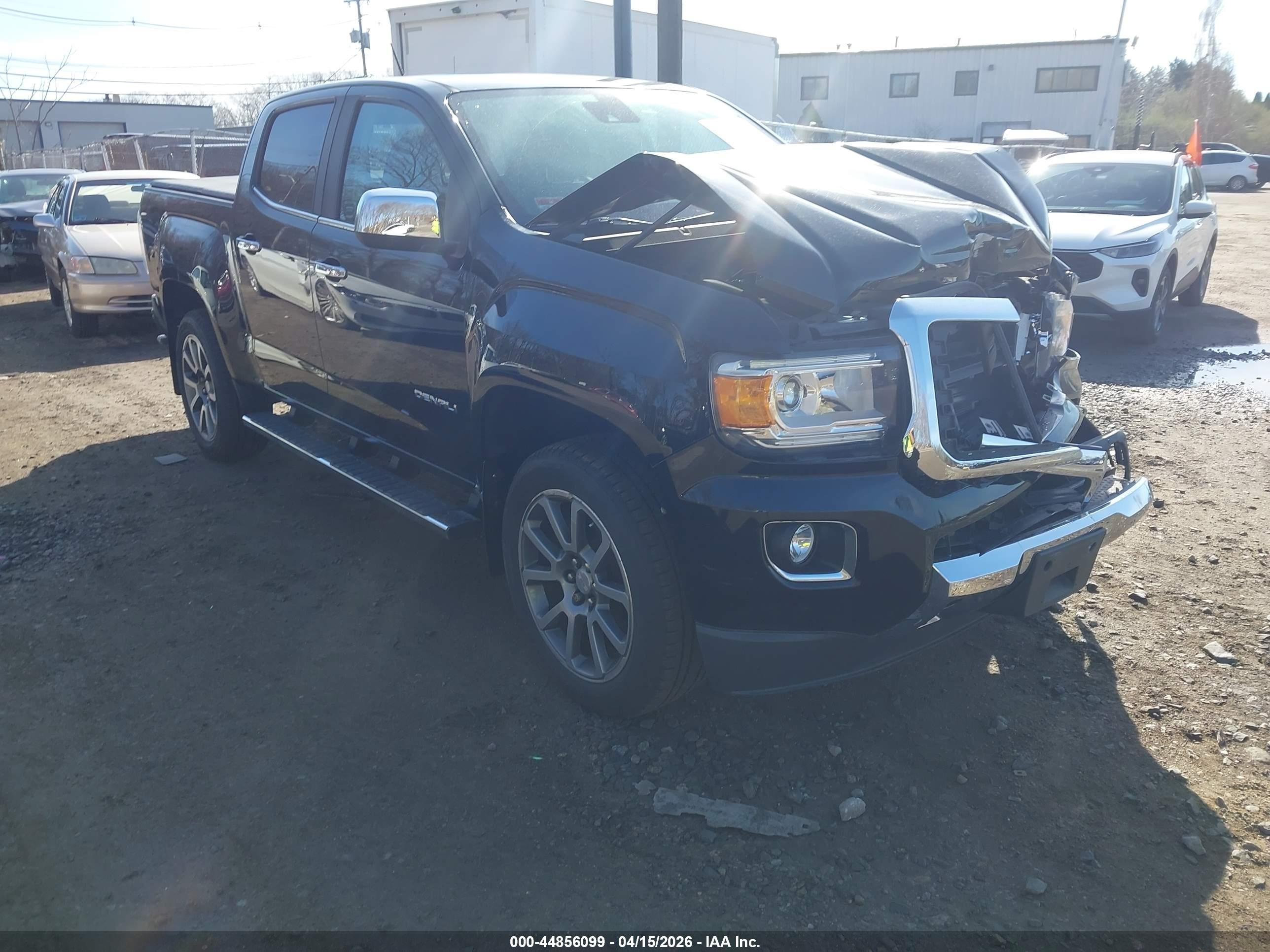 2019 GMC Canyon 4WD Denali, VIN 1GTG6EEN9K1242832 — Front end