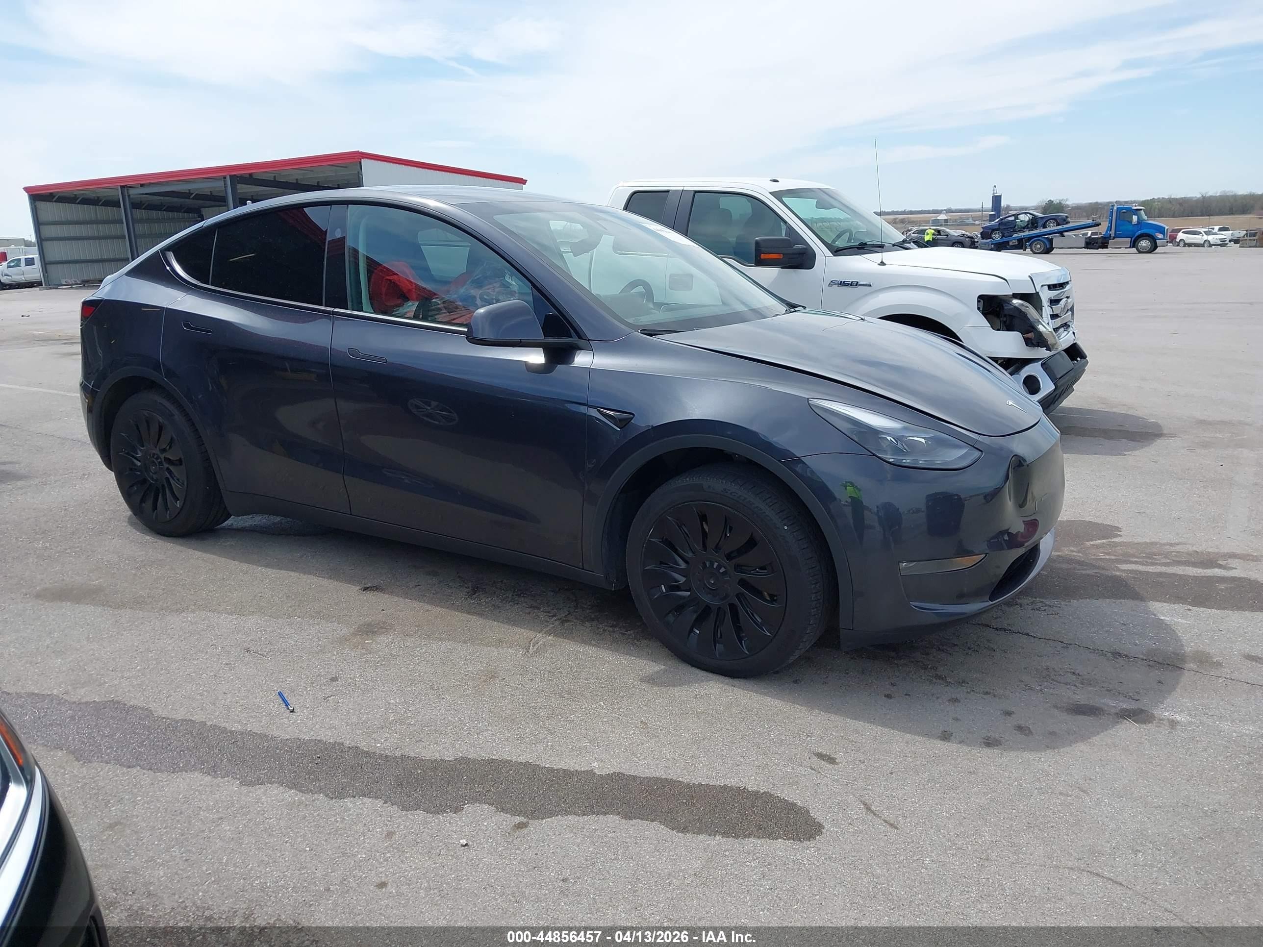 2024 Tesla Model Y Long Range, VIN 7SAYGDEE6RA255826 — All over