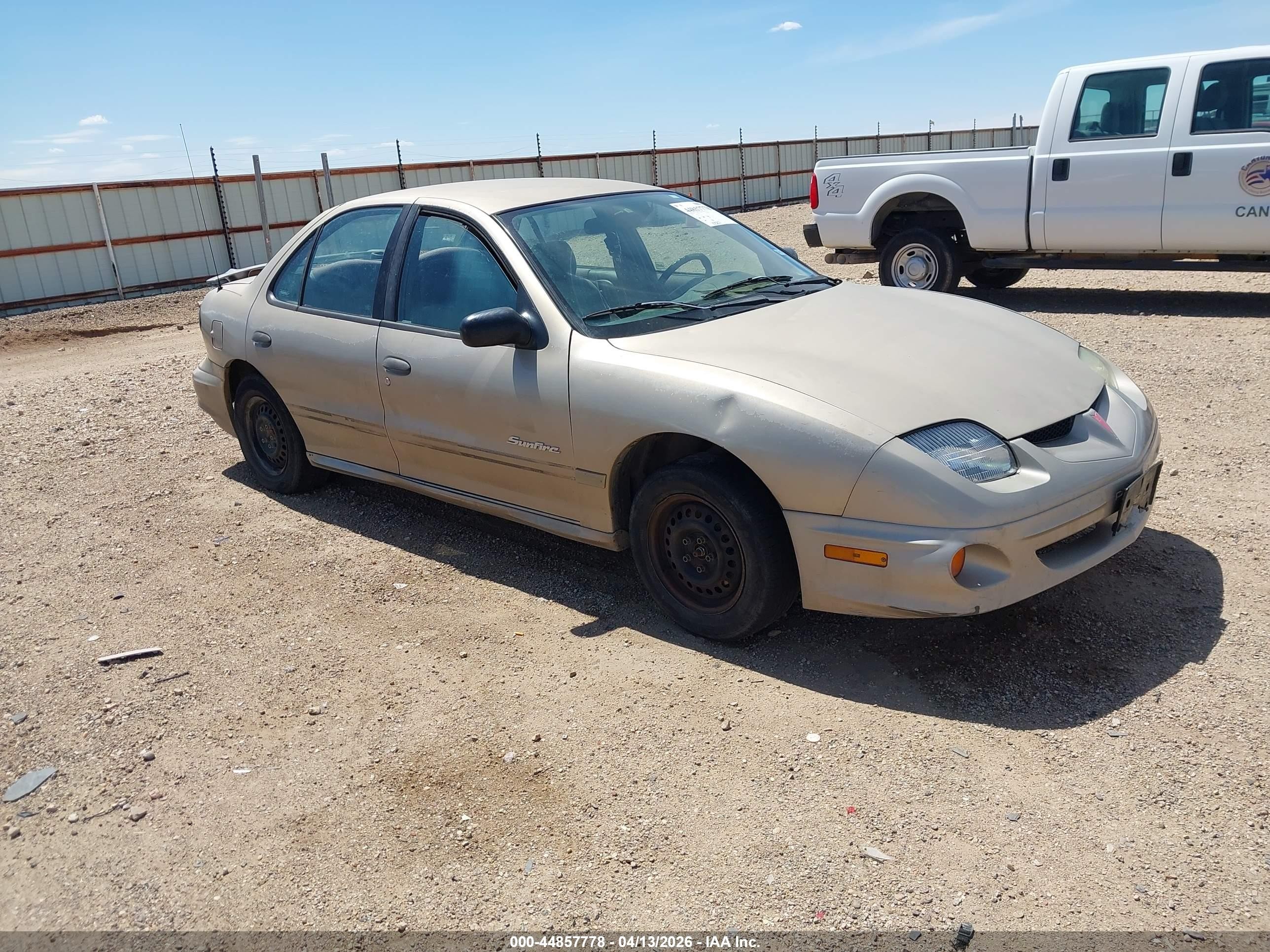 2002 Pontiac Sunfire SE, VIN 1G2JB524327151098 — All over