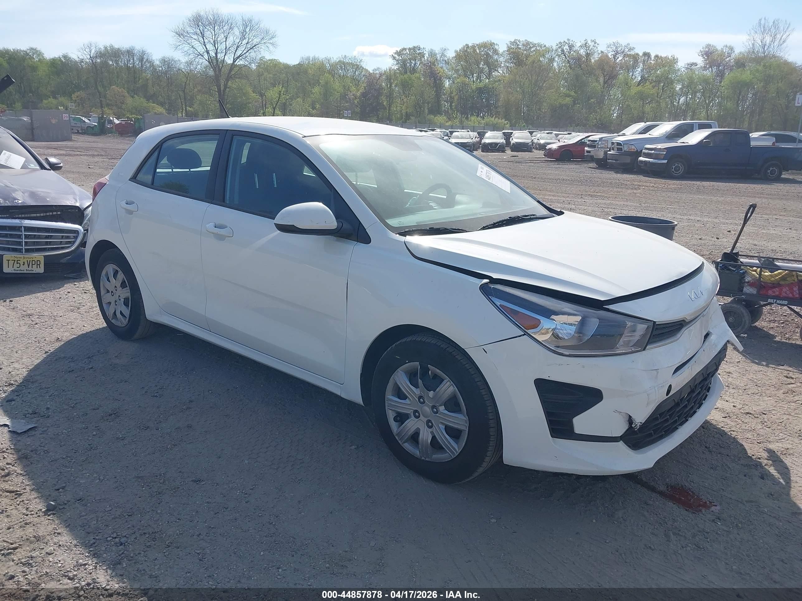 2023 Kia Rio S, VIN 3KPA25AD7PE548639 — Front end