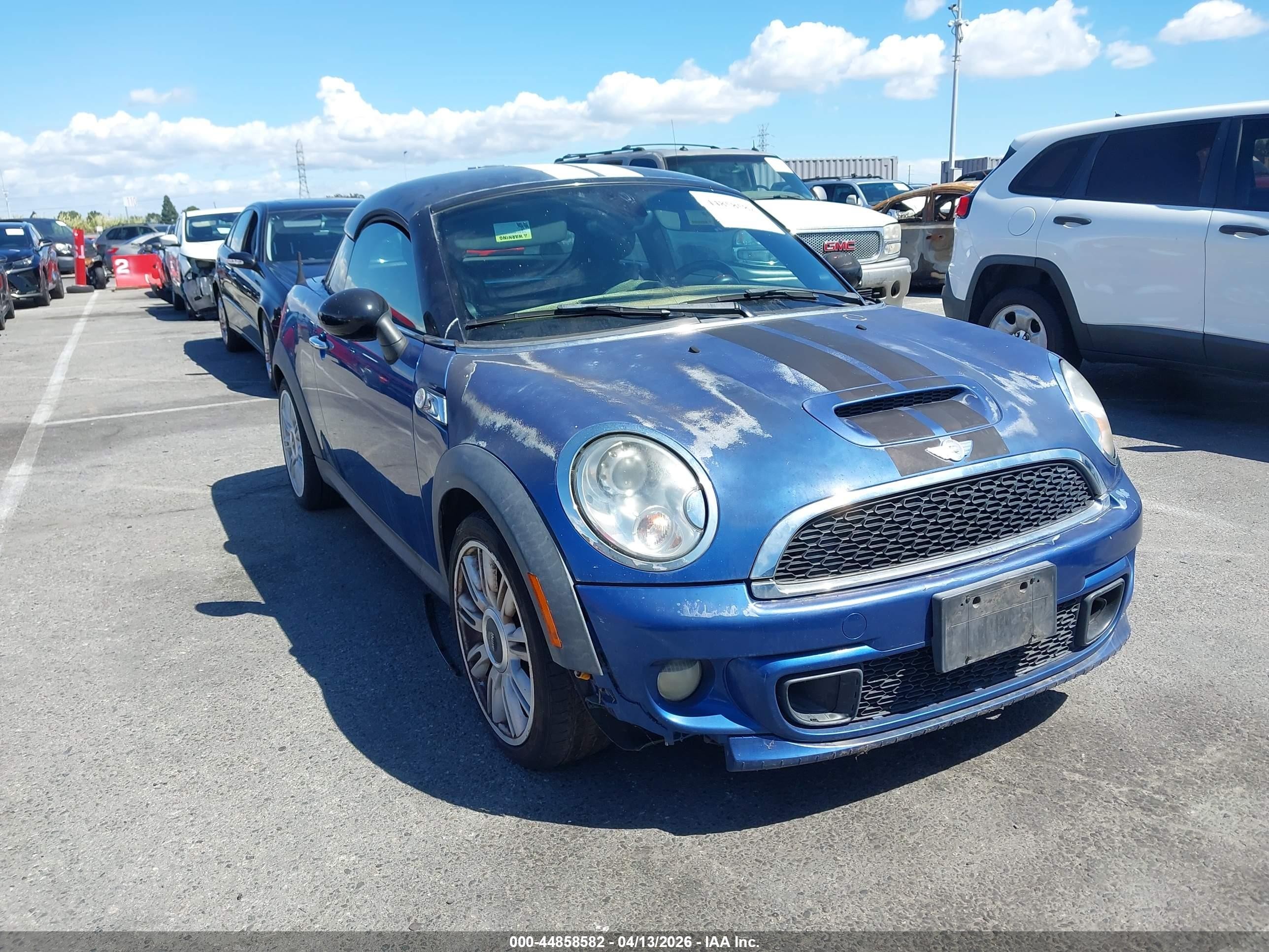 2012 MINI Coupe S, VIN WMWSX3C53CT155168 — Front end